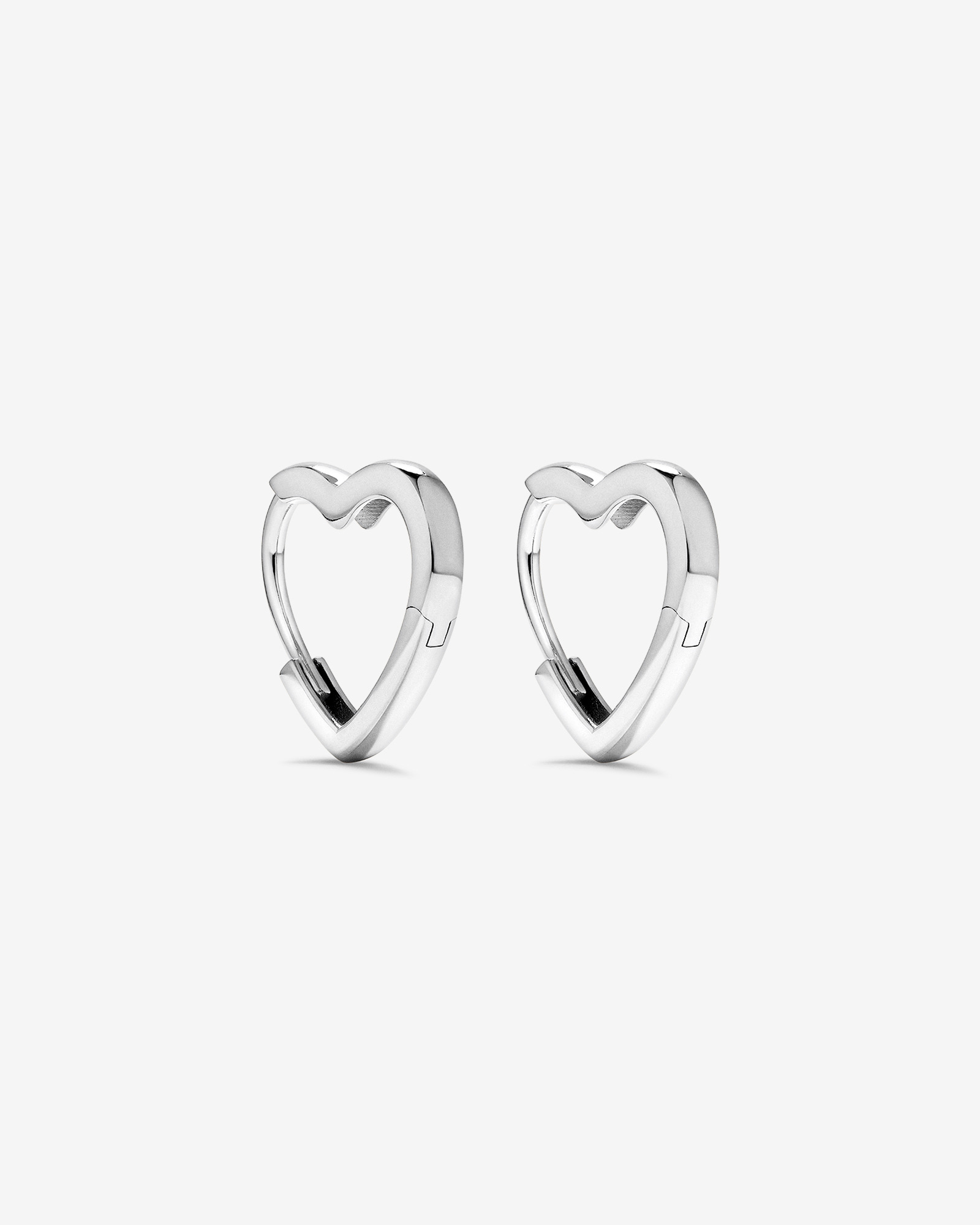Boucles d'oreilles Huggie en forme de cœur de 11 mm en argent sterling