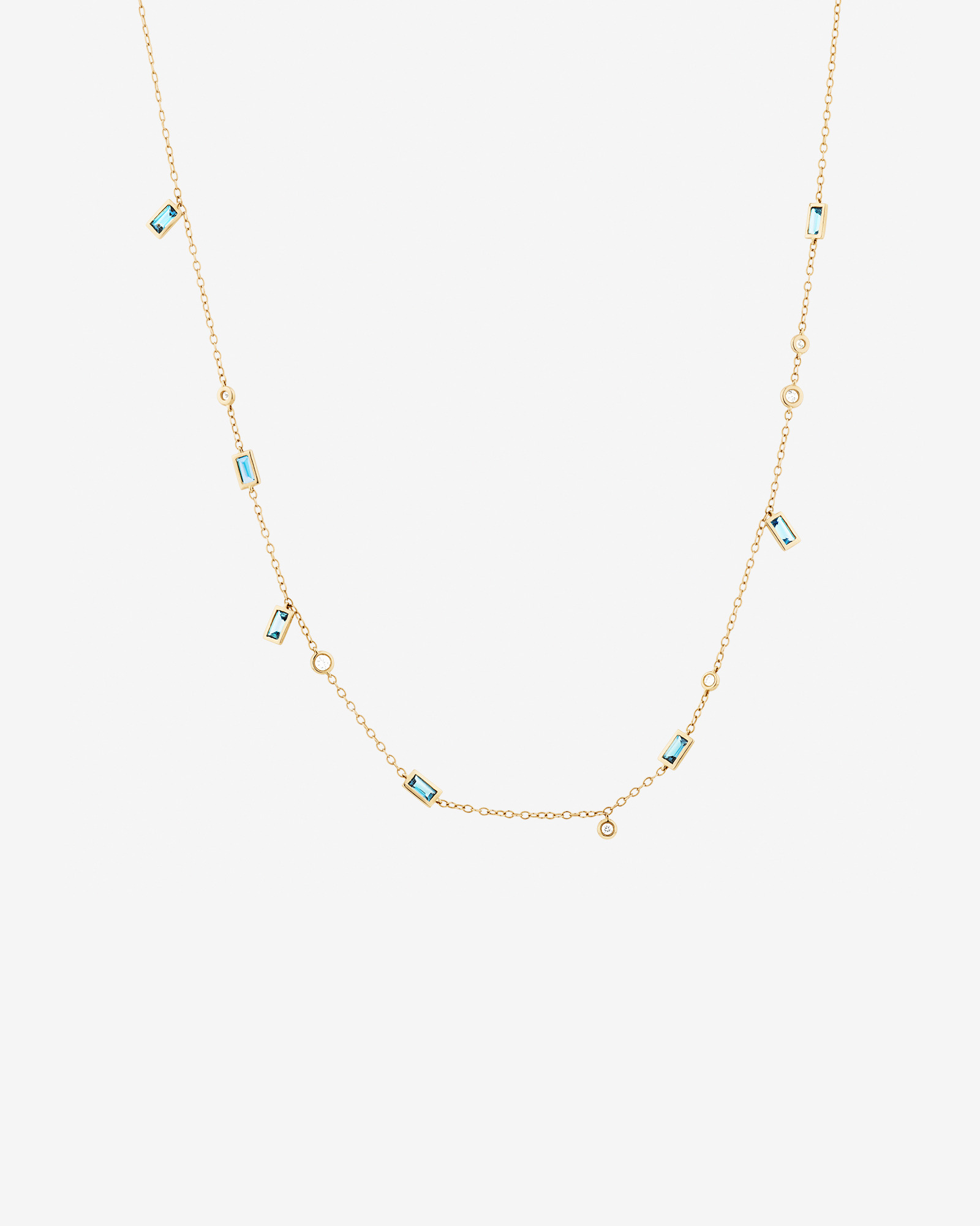 Collier à topaze en or jaune 10 K avec diamants totalisant 0,14 ct