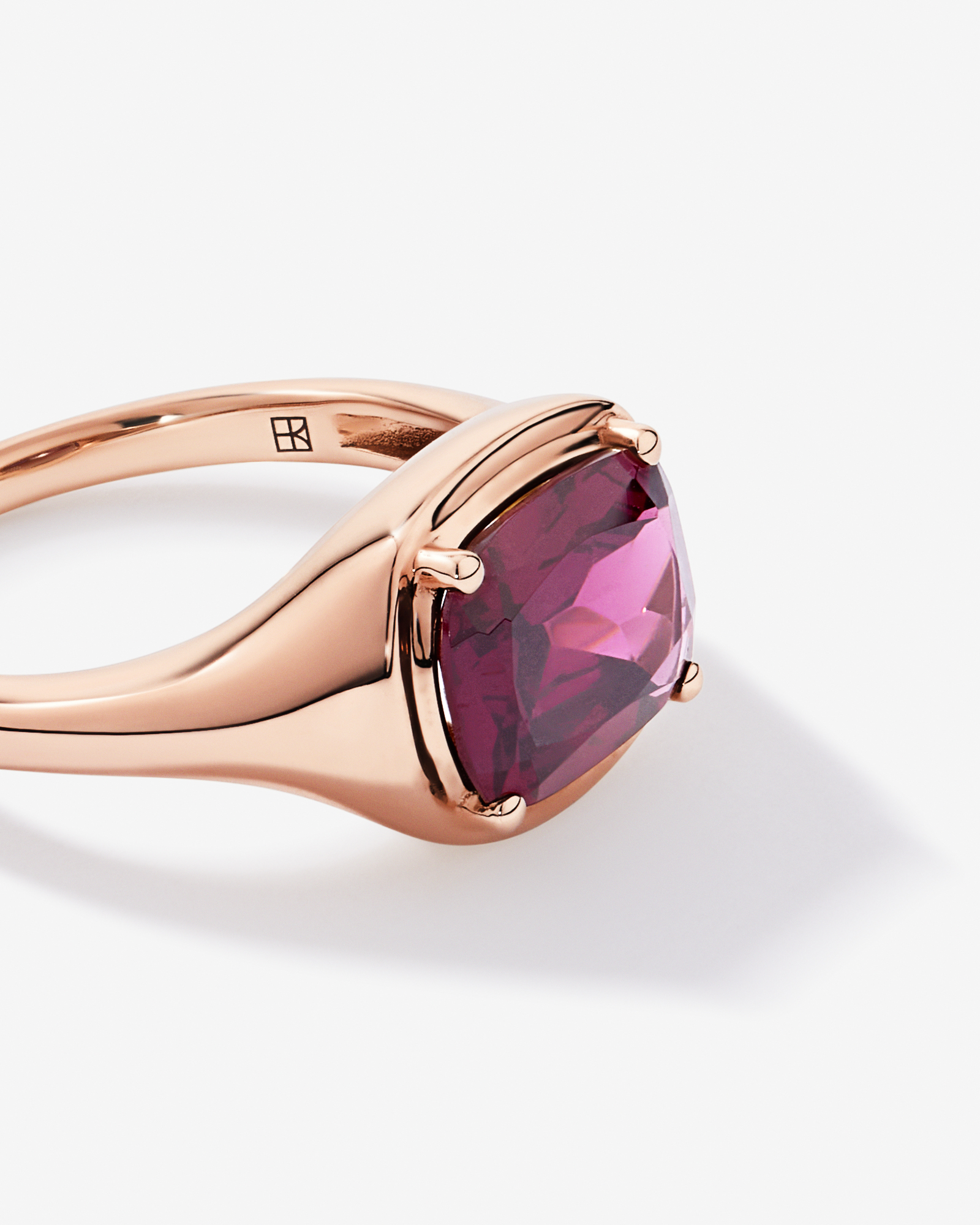Elongated Cushion Cut Raspberry Rhodolite Garnet East-to-West Set Ring 10kt Rose Gold
