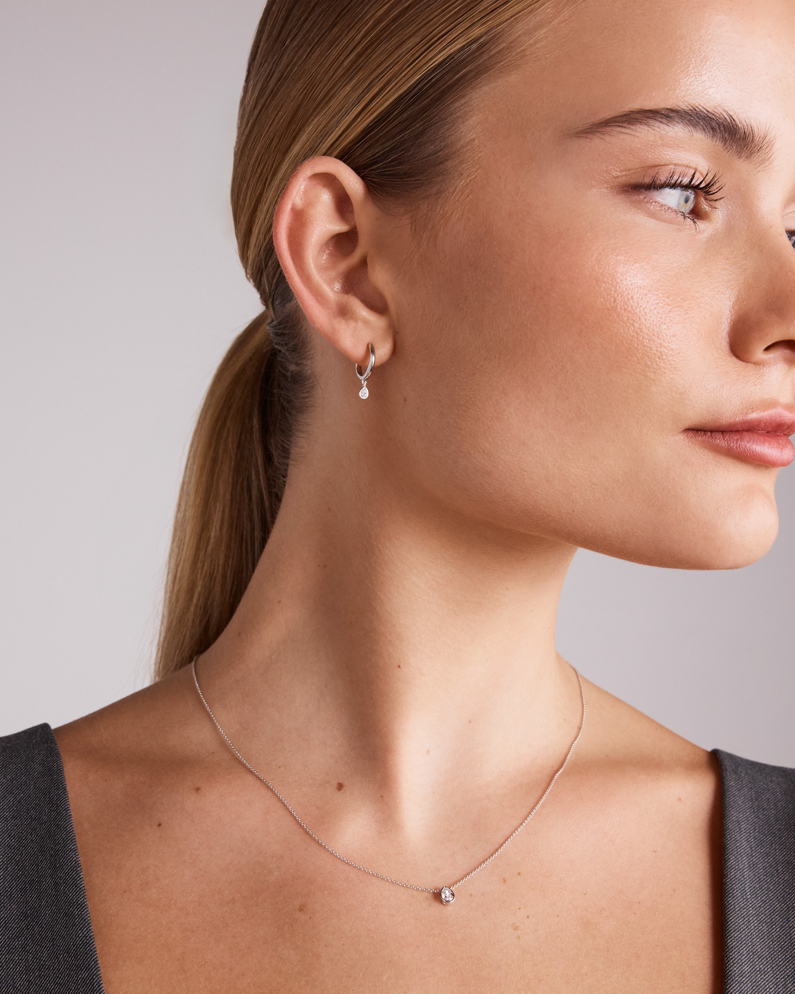Coffret à lunettes en poire en diamant cultivé en laboratoire 0,25 carat TW en argent sterling