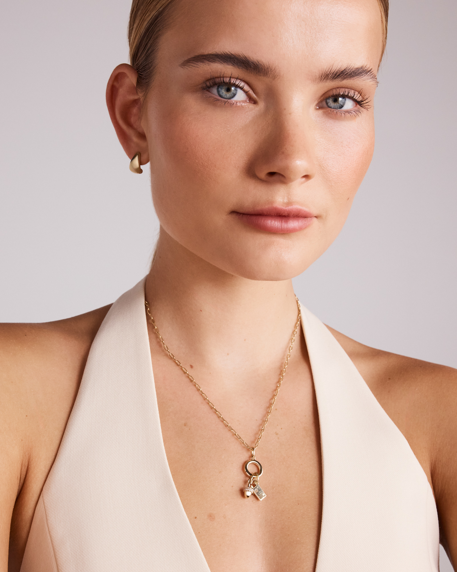 Canadian Postcard Pendant in 10kt Yellow Gold