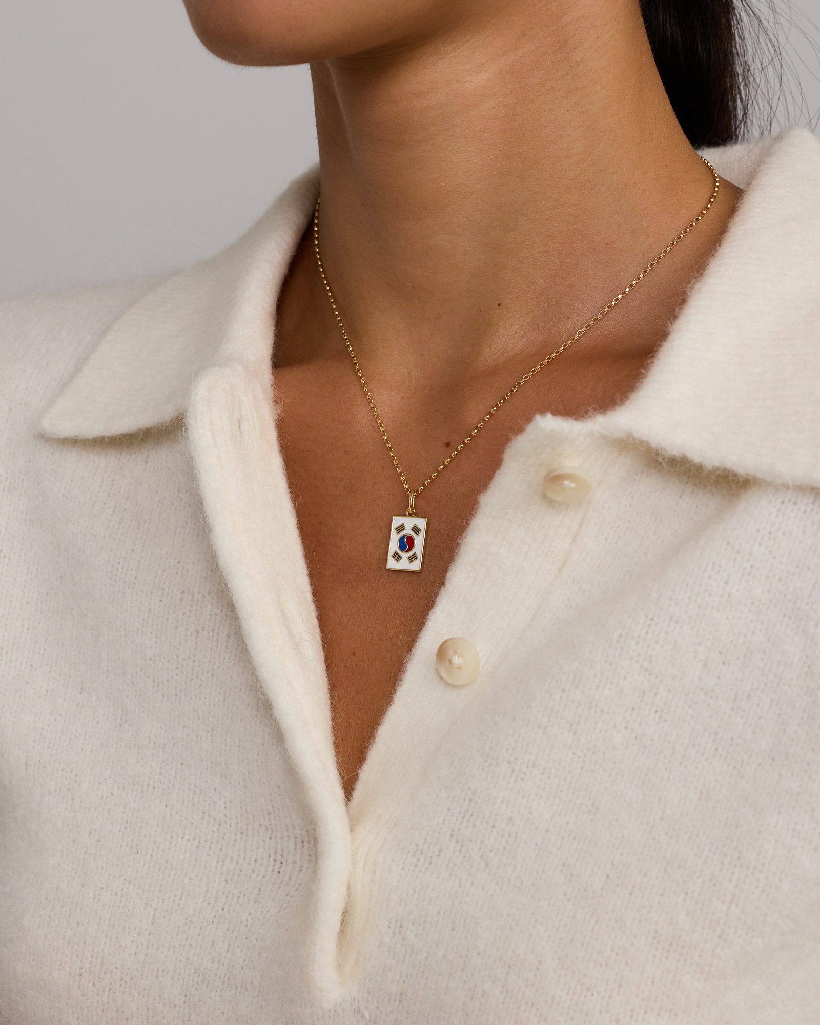 South Korea Flag Pendant in 18Kt Vermeil