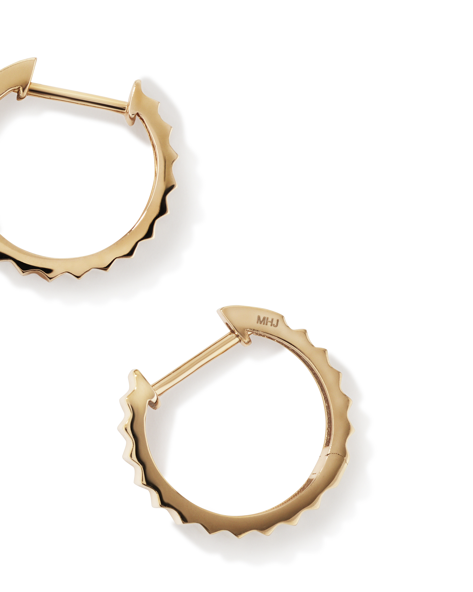 Ribbed Huggie Hoop Earrings 10kt Yellow Gold