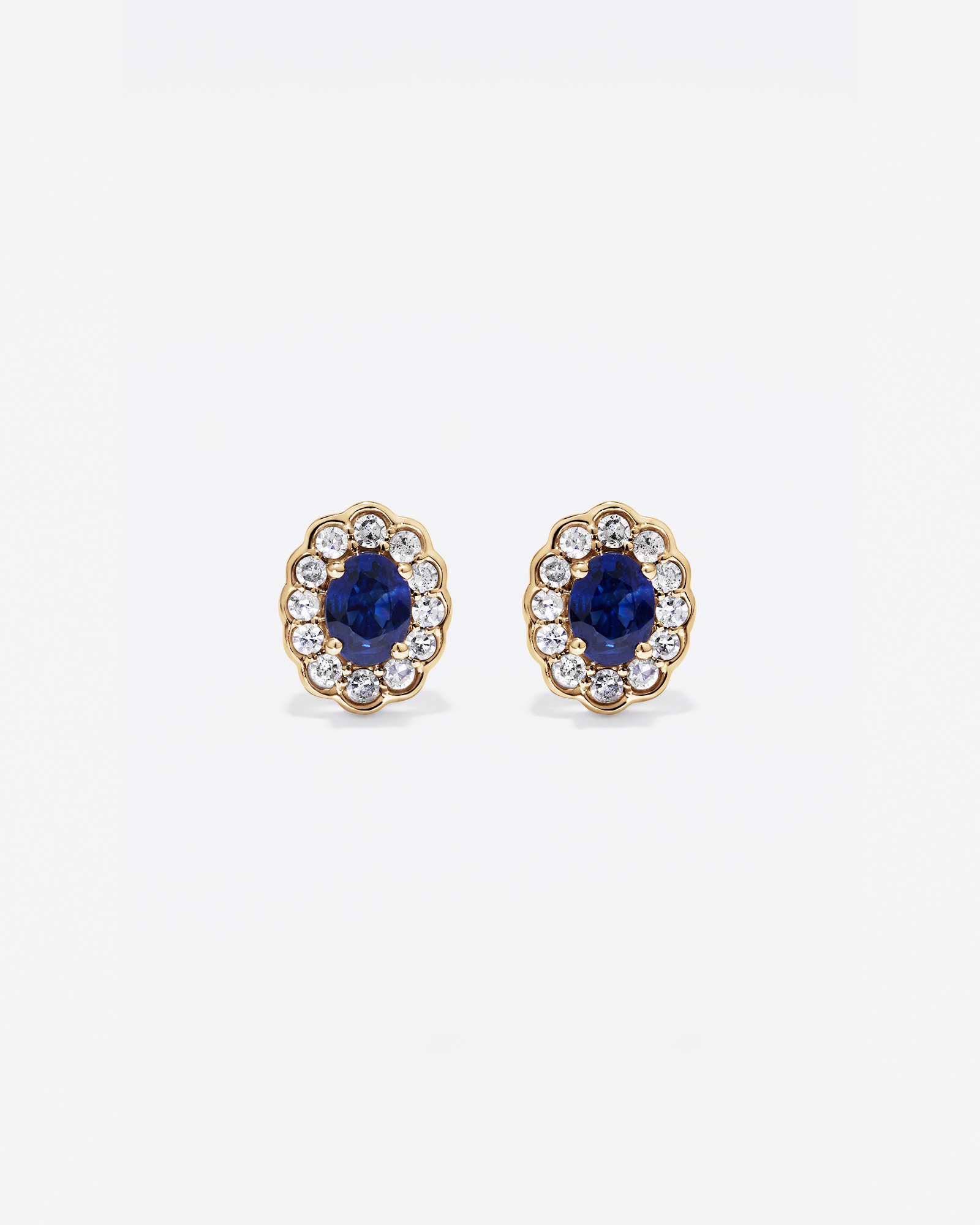 Boucles d’oreilles halo en diamant TW en saphir australien et 0,12 carat en or jaune 10 carats