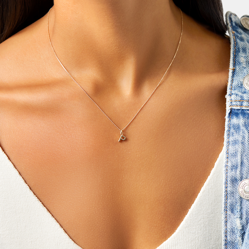 Pendentif « P » en or jaune 10 K