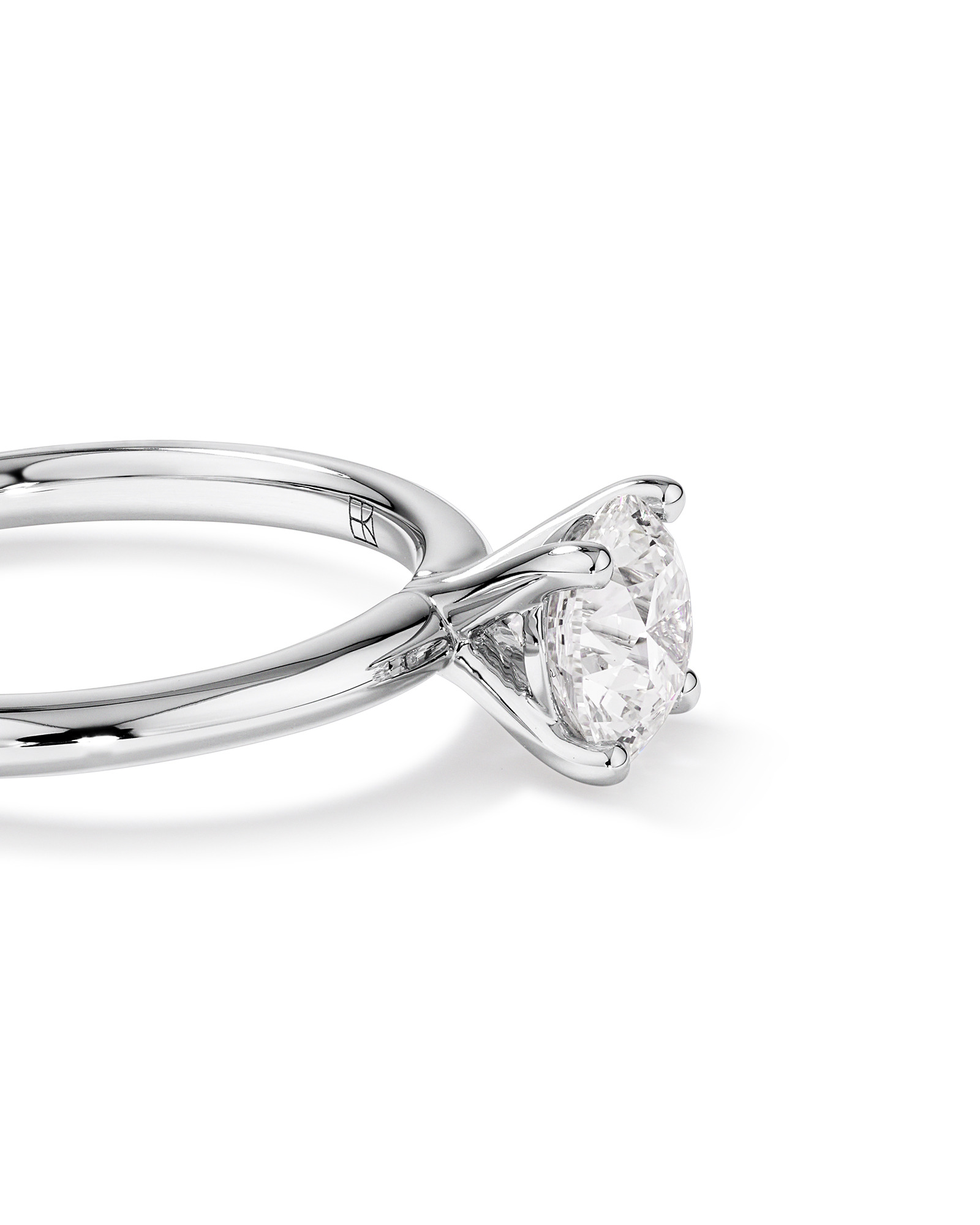 Carat TW Round Brilliant Laboratory-Grown Diamond Solitaire Engagement Ring in 14kt Gold