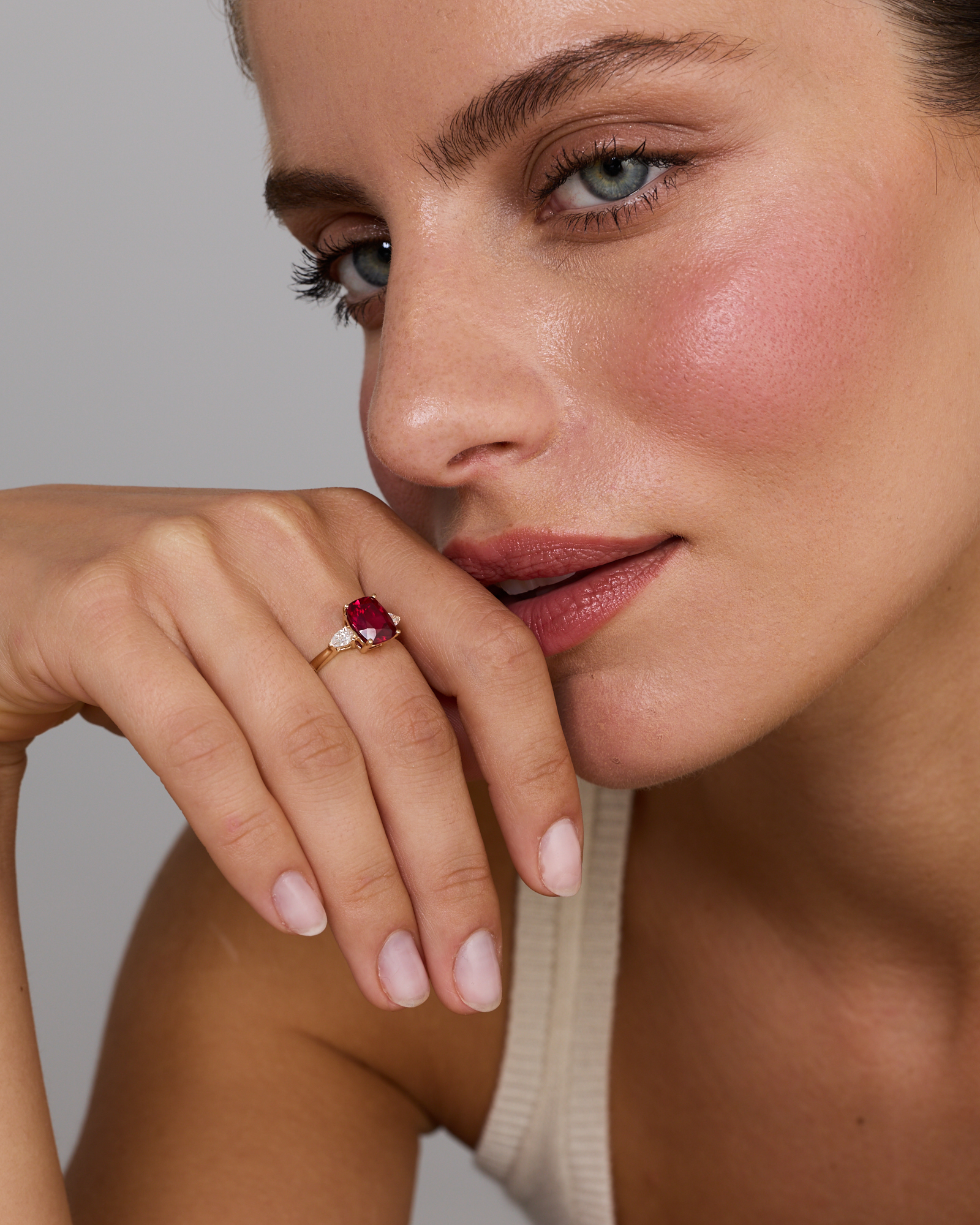 Création d’une bague en diamant TW de 0,27 carat cultivée laboratoire or jaune 10 carats