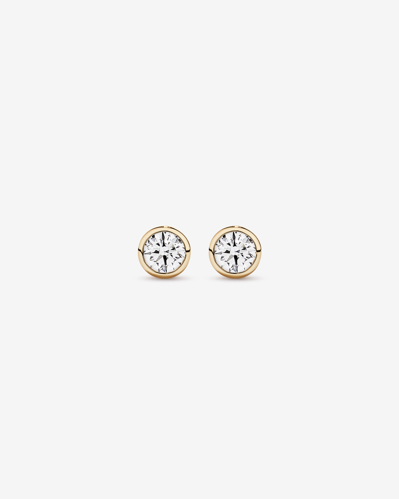 Solitaire Stud & Pendant  Box Set with 01.00 Carat TW of Laboratory-Grown Diamonds in 10kt Yellow Gold