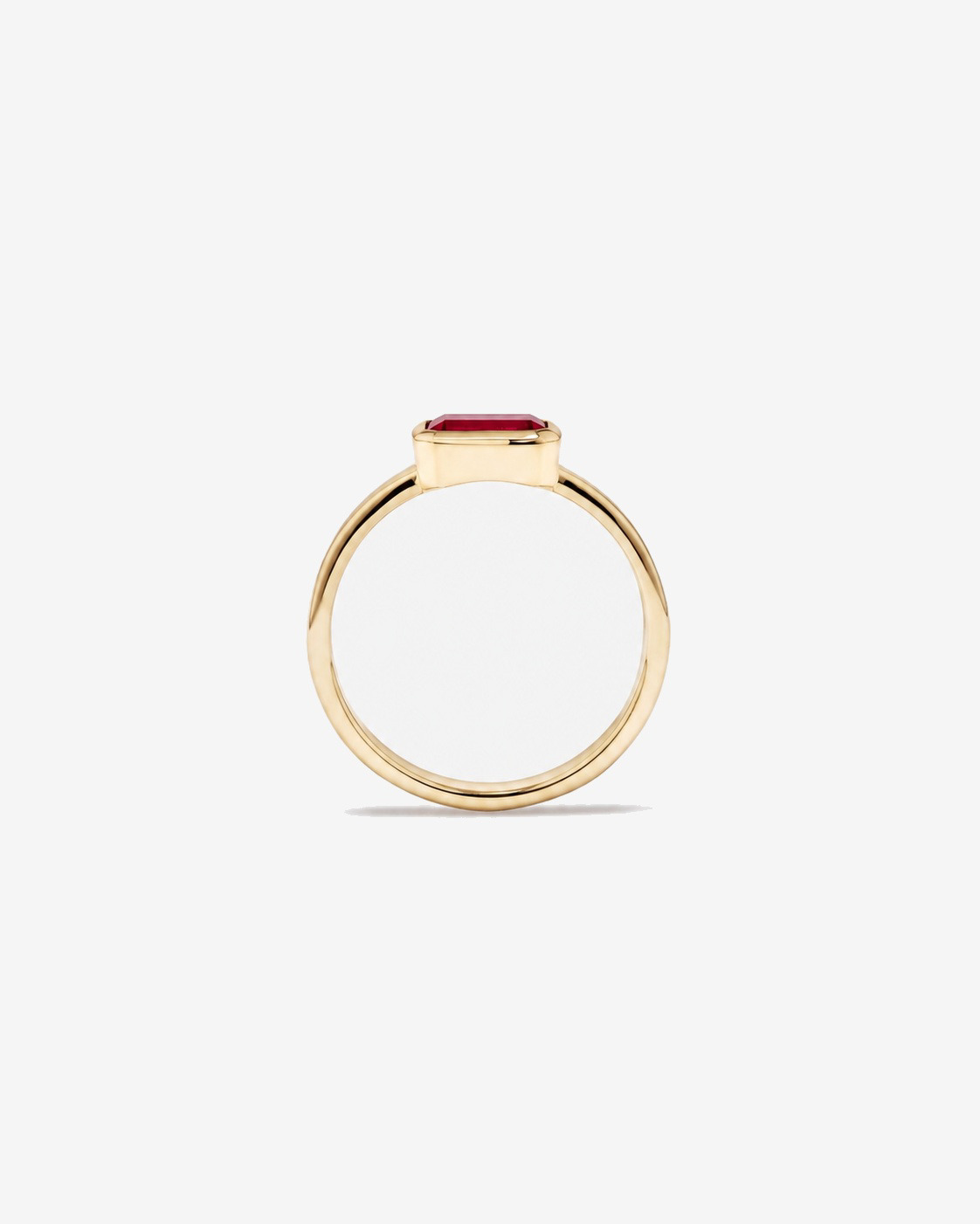 Bague Rubis créé sertie clos en or jaune 10 ct
