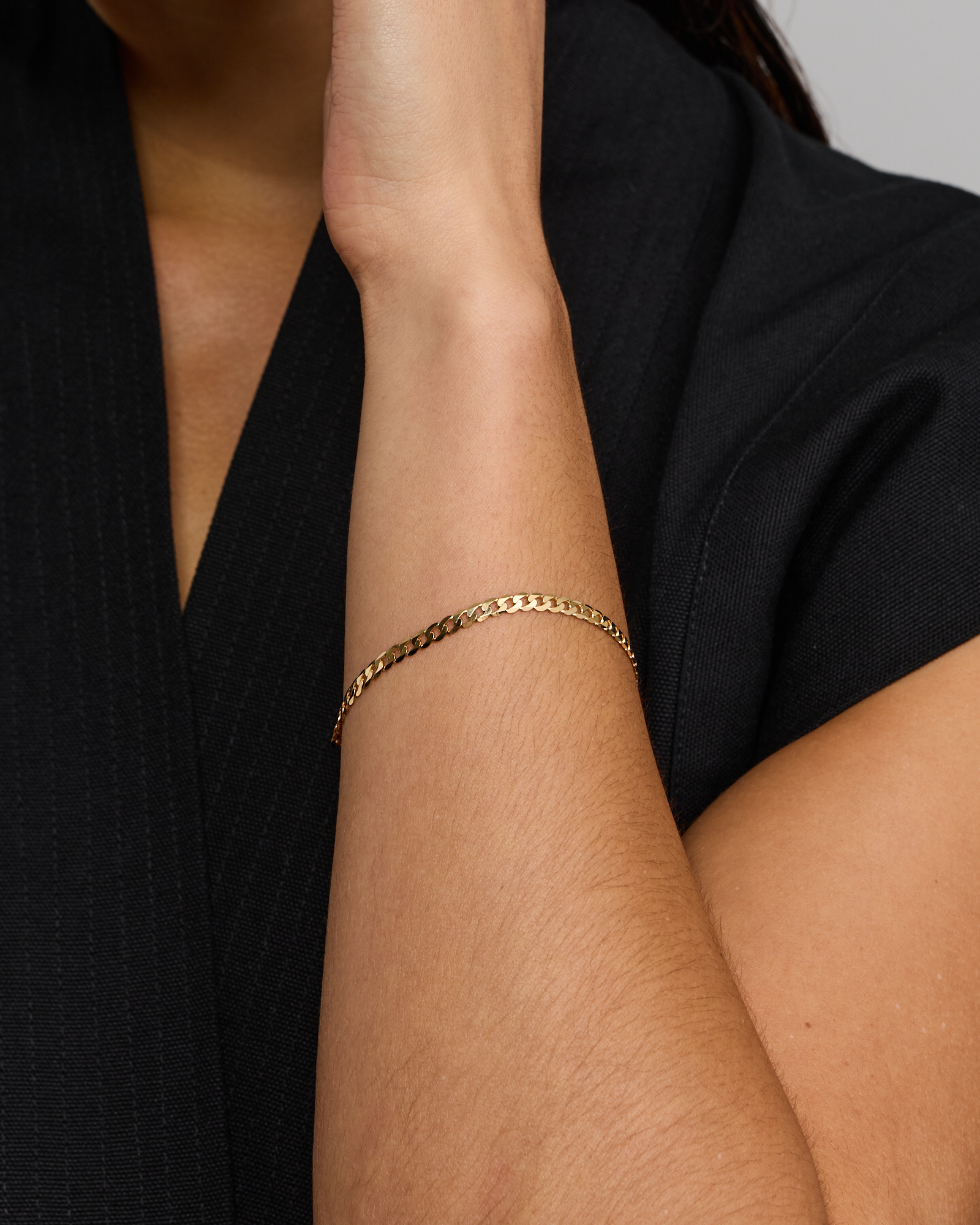 19cm (7.5") 3.75mm Flat Beveled Curb Bracelet in 10kt Gold