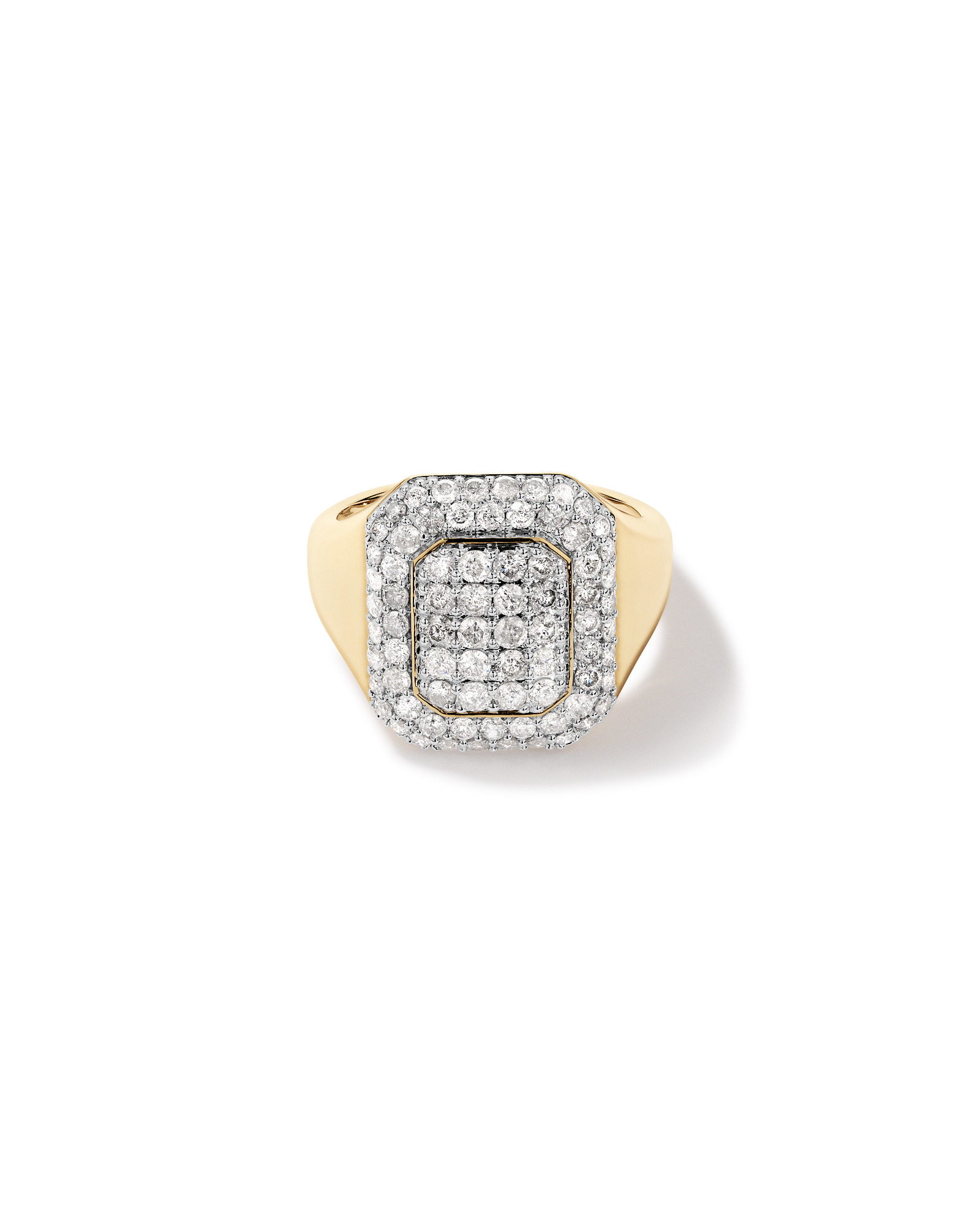 Carat TW of Cluster Diamonds in 10kt Yellow Gold