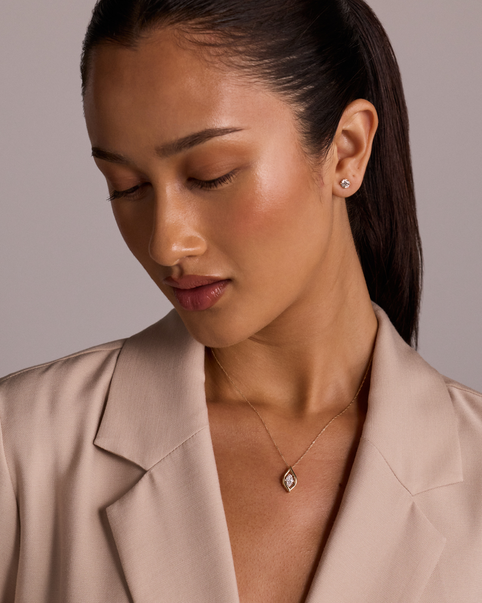 Lume Lab Marquise Pendant with 0.50 Carat TW of Laboratory-Grown Diamond in 10kt Yellow Gold