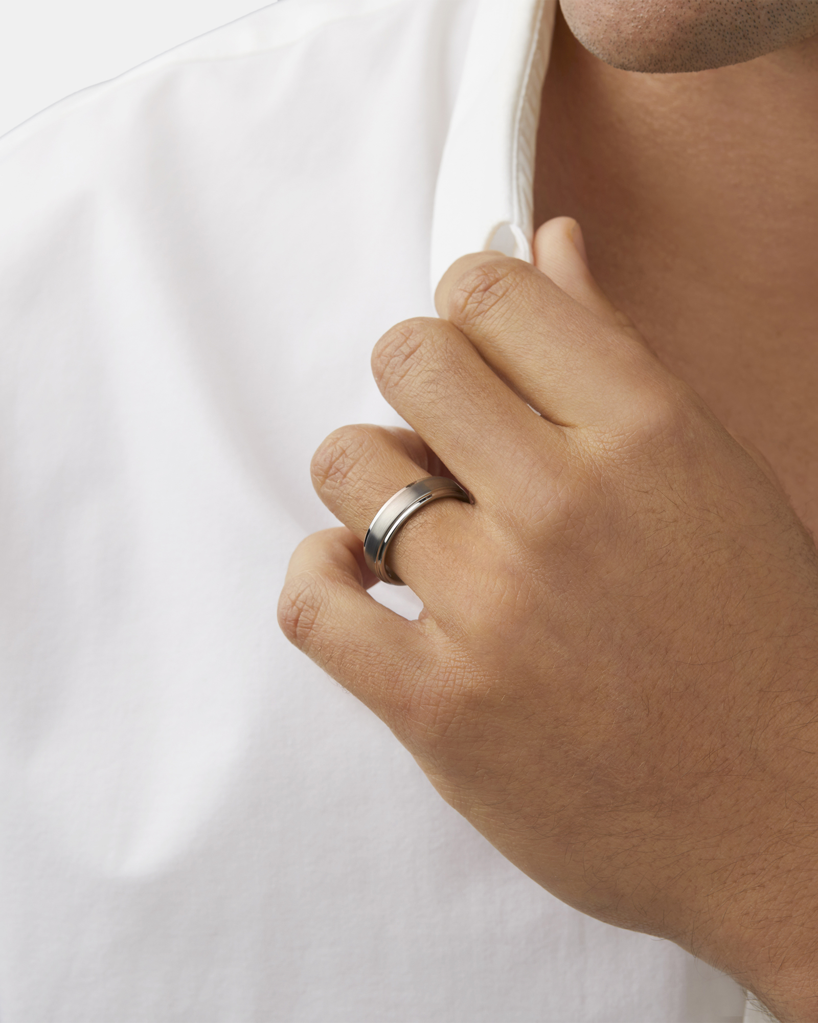 Bague en tungstène de saphir gris pour homme