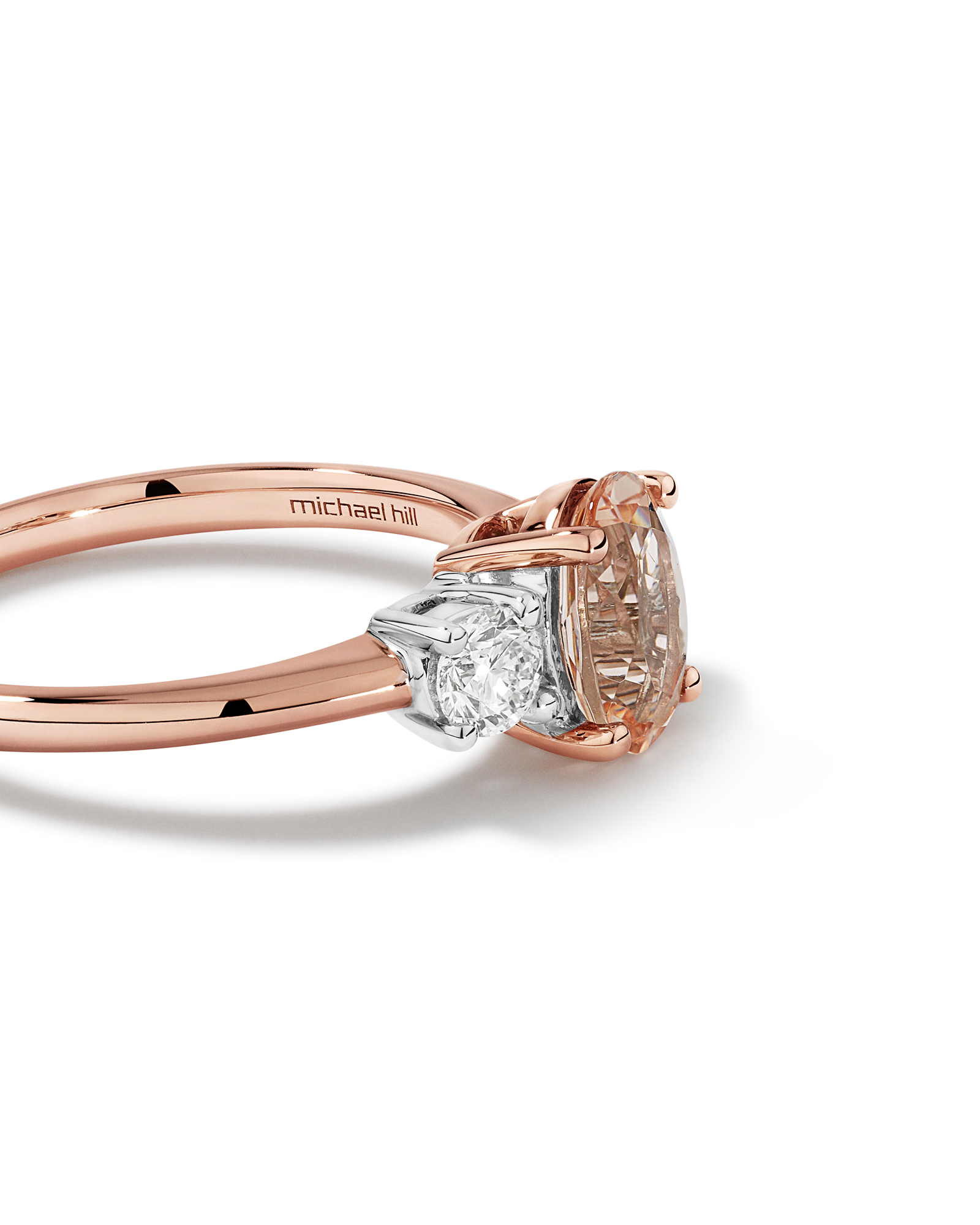 Bague en or rose 10 K avec morganite et diamants totalisant 0,40 ct