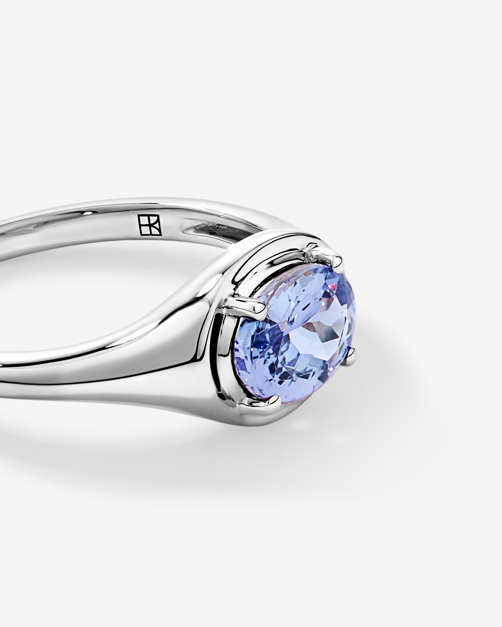 Oval Cut Tanzanite East-to-West Set Ring 10kt White Gold
