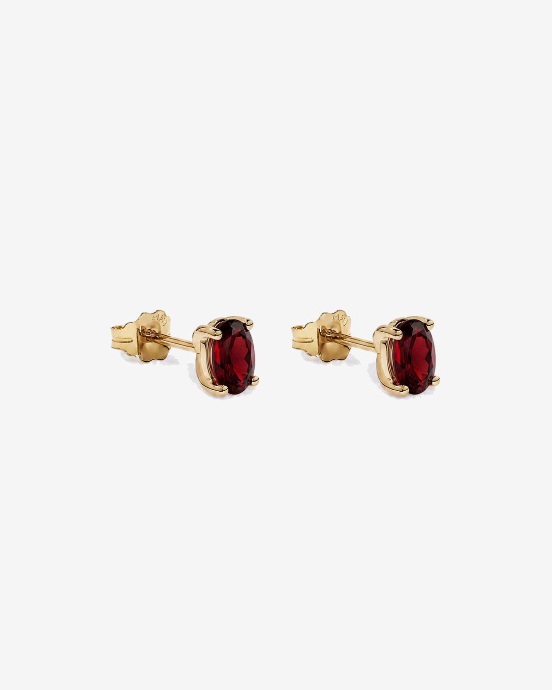 Oval Garnet Stud Earrings in 10kt Yellow Gold