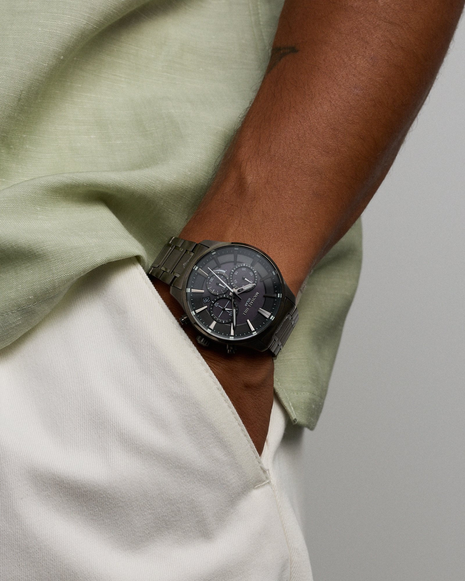 Solar Powered Men's Watch Black Tone Stainless Steel