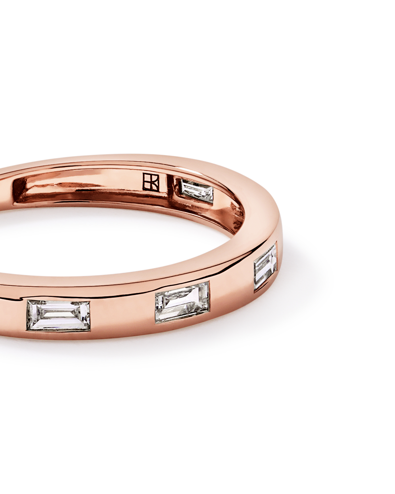 Alliance en or rose 14 carats sertie de diamants laboratoire taille baguette (0,22 carat au total)