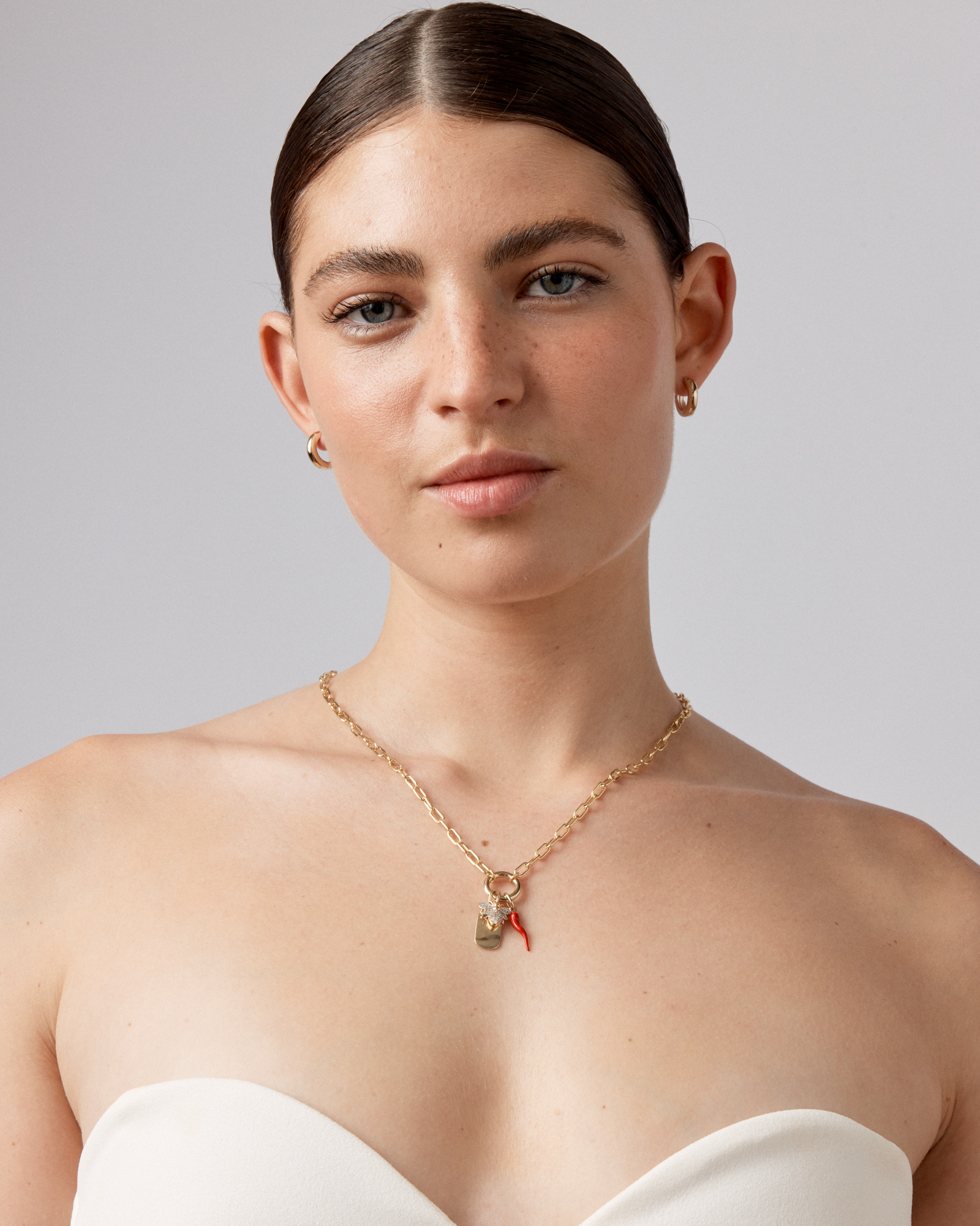 Médaillon en Or Jaune 10kt à Forme Oblongue avec Gravure