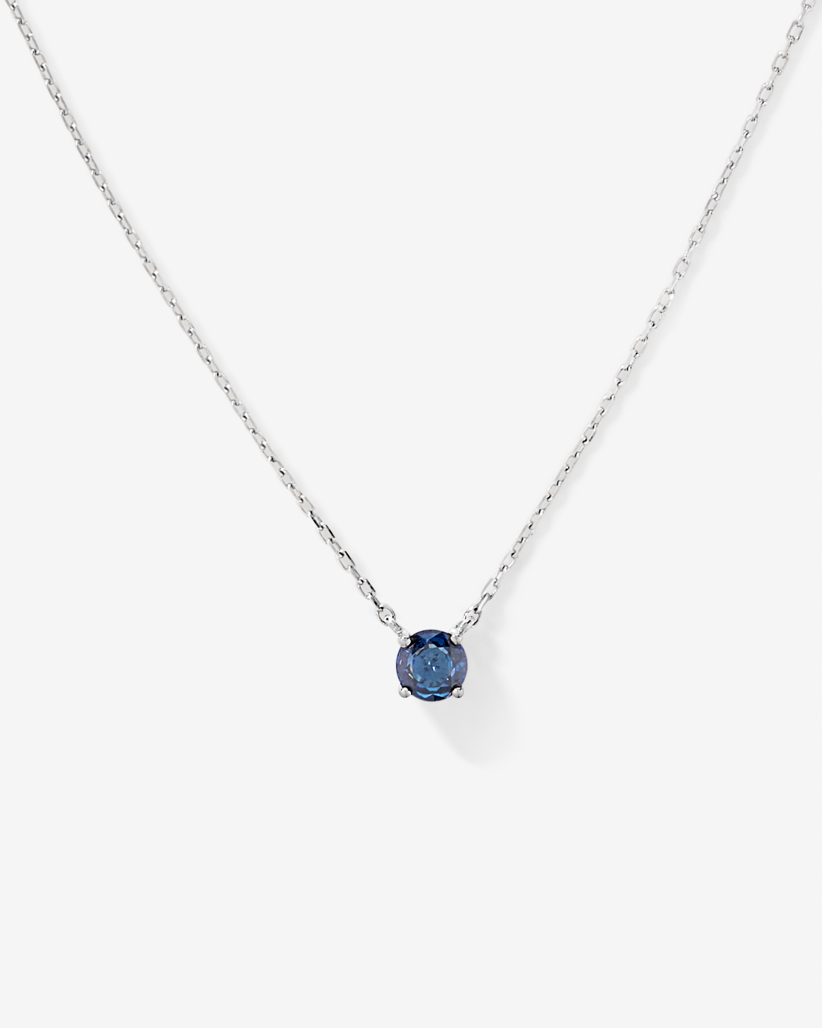 Australian Sapphire Round Cut Necklace in 10kt White Gold