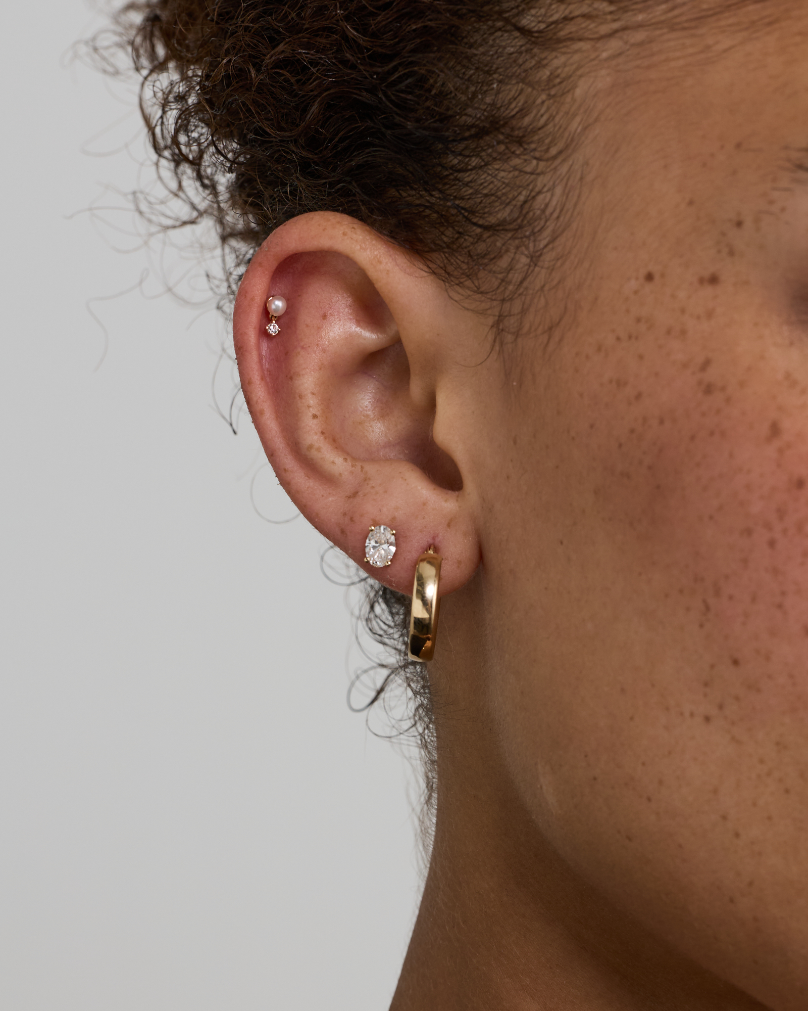 Cultured Freshwater Pearl & White Sapphire Single Helix Earring in 10kt Gold