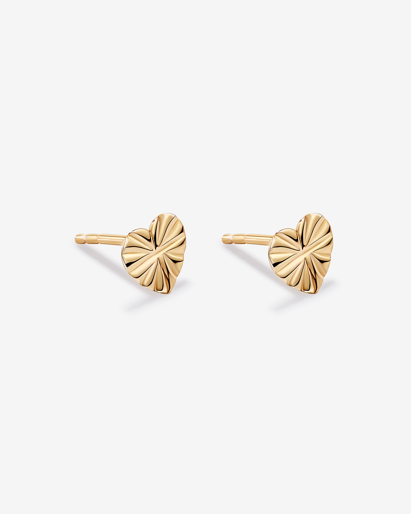 Textured Heart Stud Earrings in 18kt Vermeil