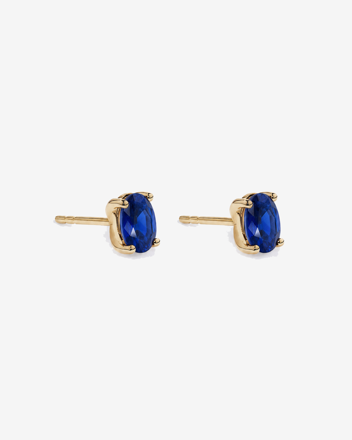 Oval Sapphire Stud Earrings in 10kt Yellow Gold