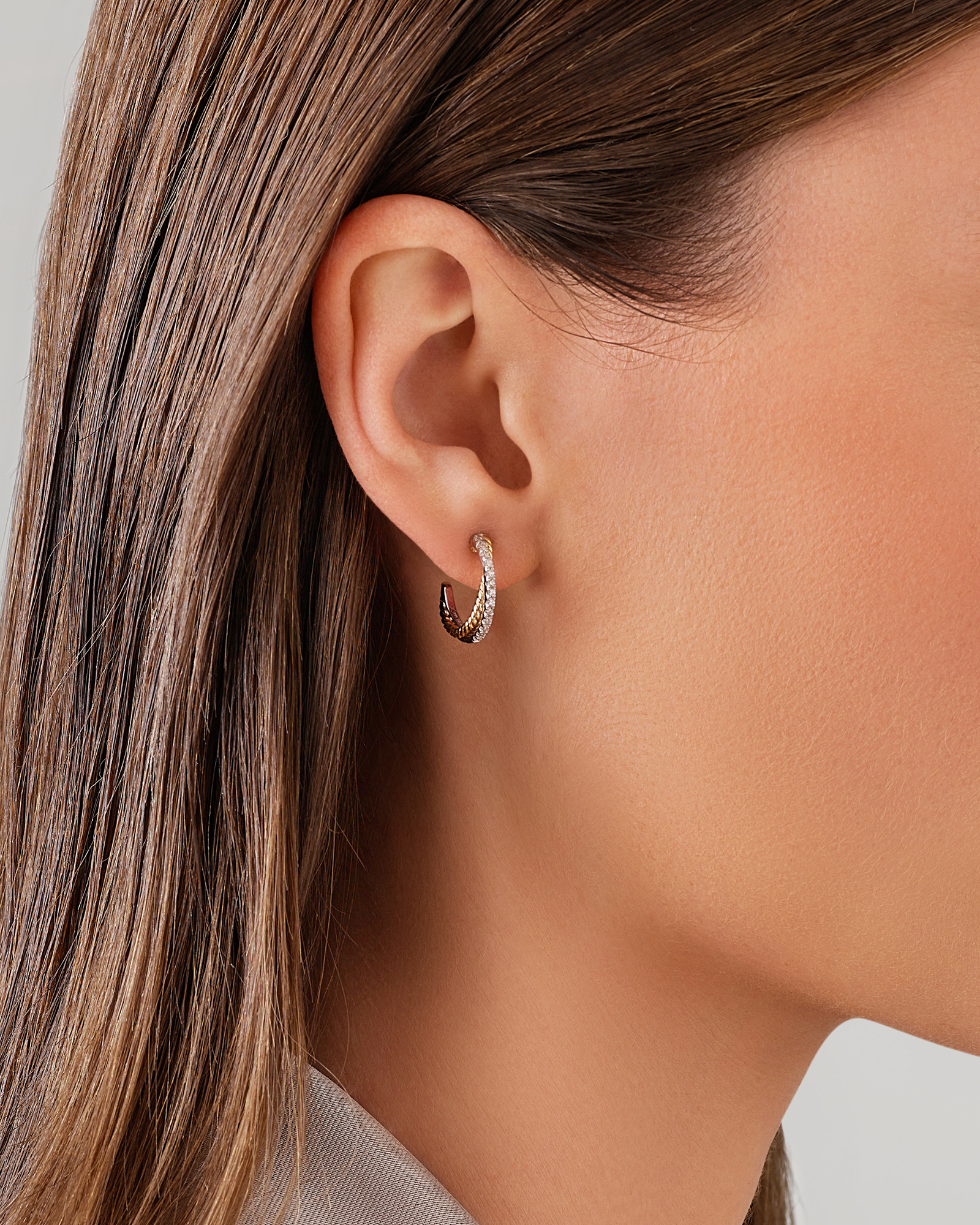 Boucles d'oreilles en argent sterling et or jaune 10 K avec diamants totalisant 0,20 ct