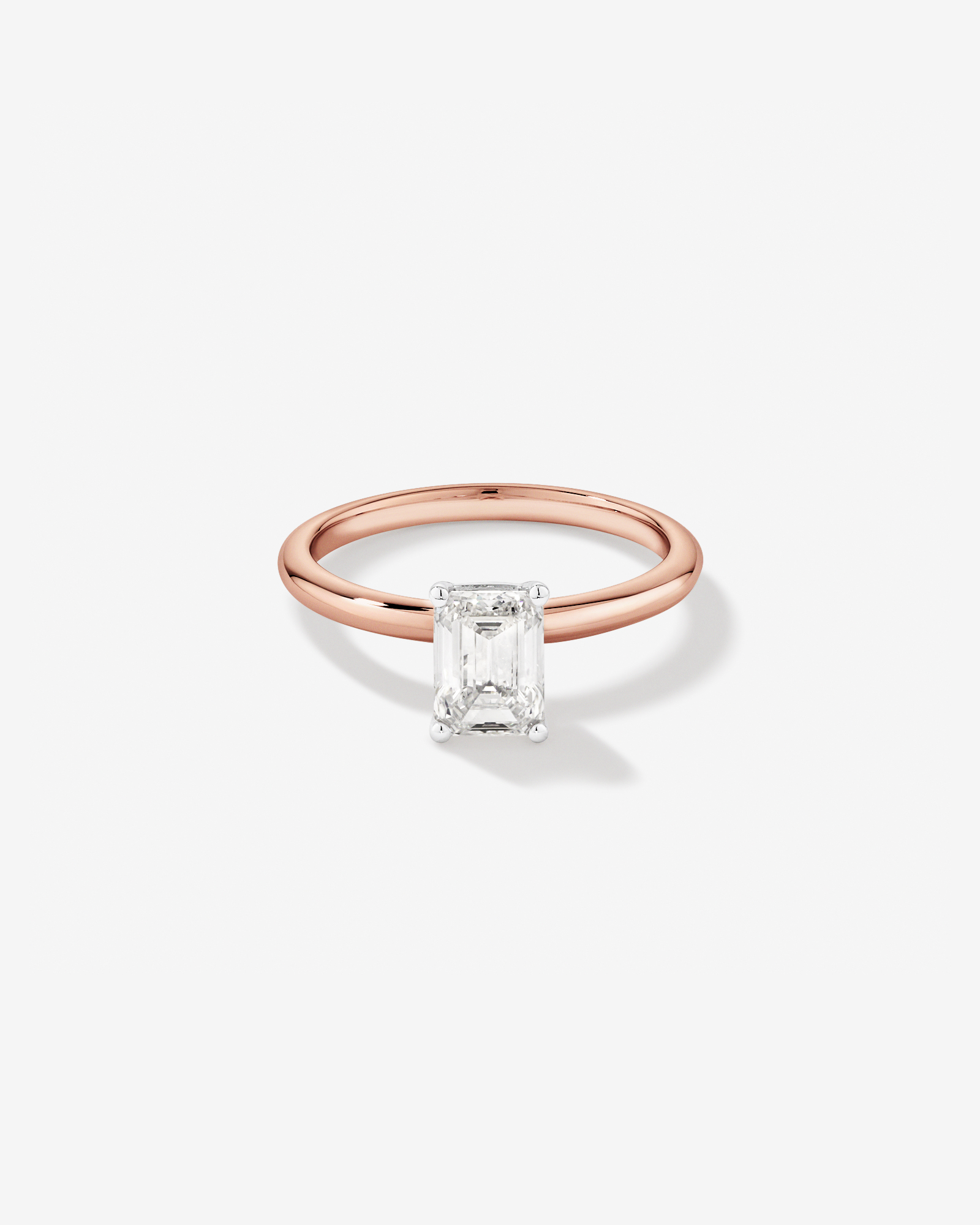 Bague de fiançailles solitaire en diamant cultivé en laboratoire TW taille émeraude de 1,25 carat en or rose et blanc 14 carats
