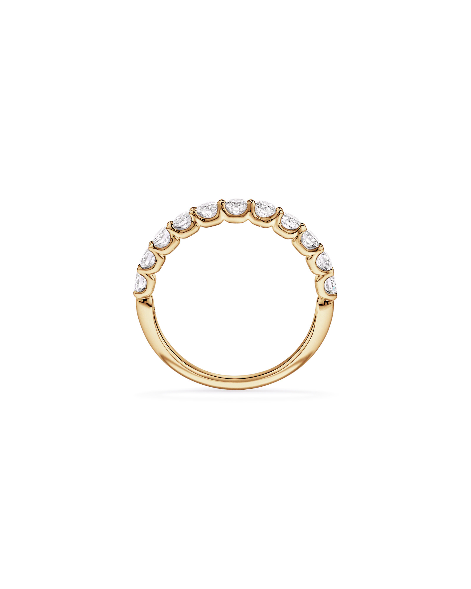 Alliance en or jaune 14 carats sertie d'un diamant rond brillant de synthèse 0,83 carat