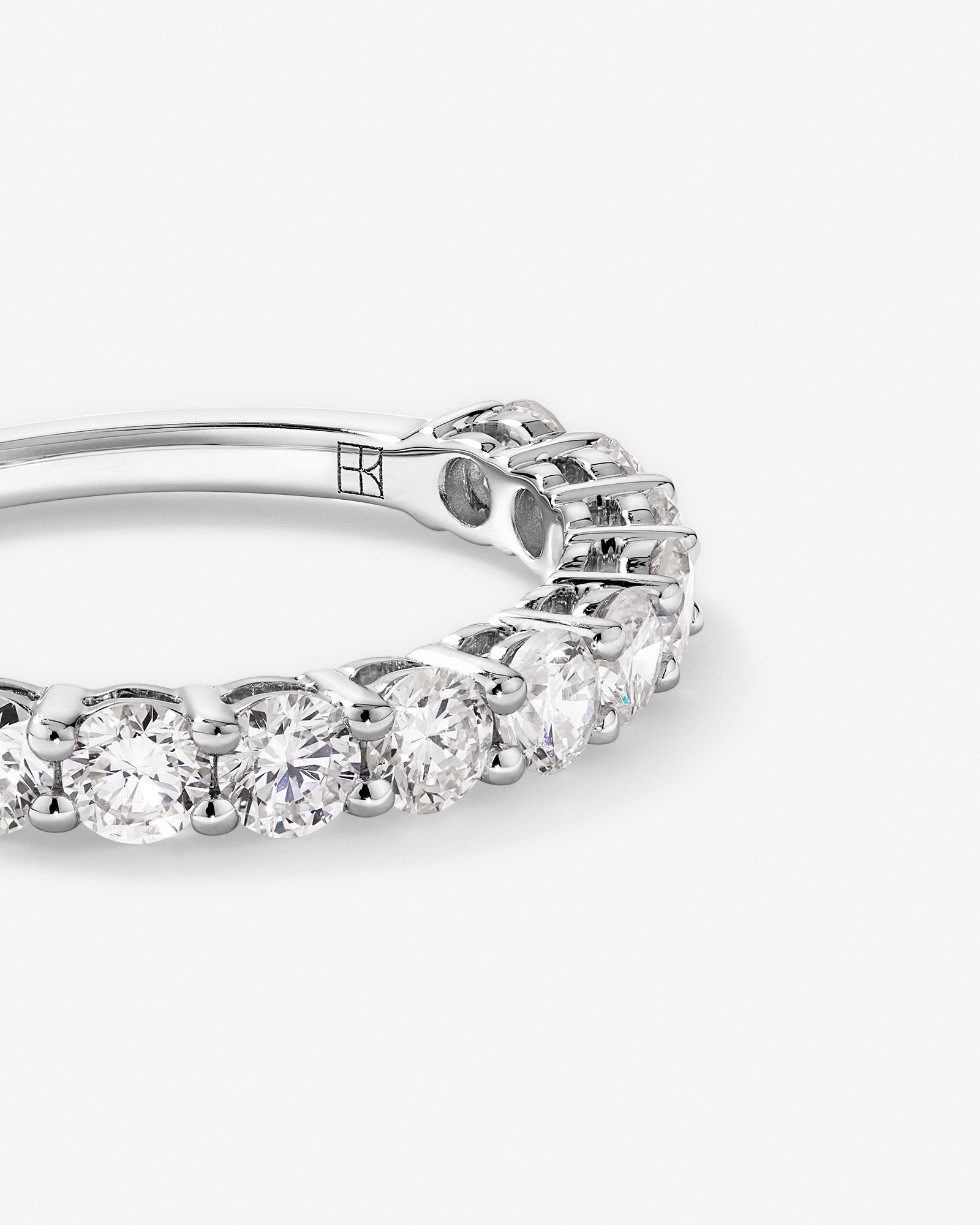 Alliance en or blanc 14 carats avec diamants ronds brillants de 1,00 carat