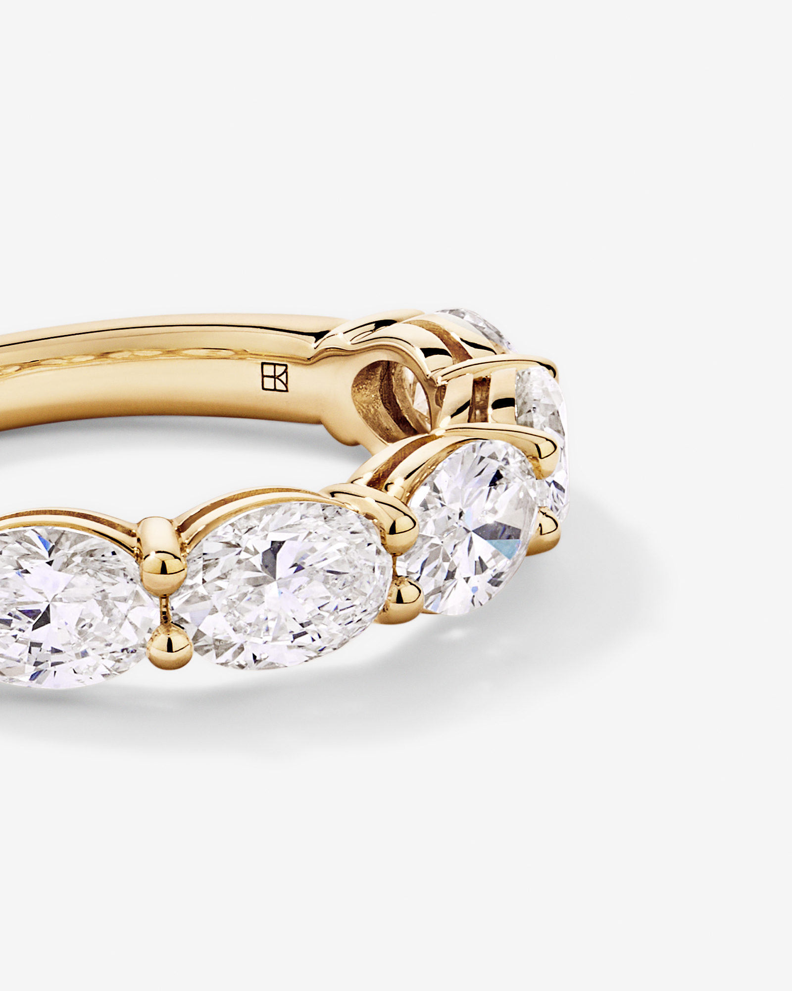 3.00TW Oval Laboratory-Grown Diamond Wedding Ring 14kt Yellow Gold
