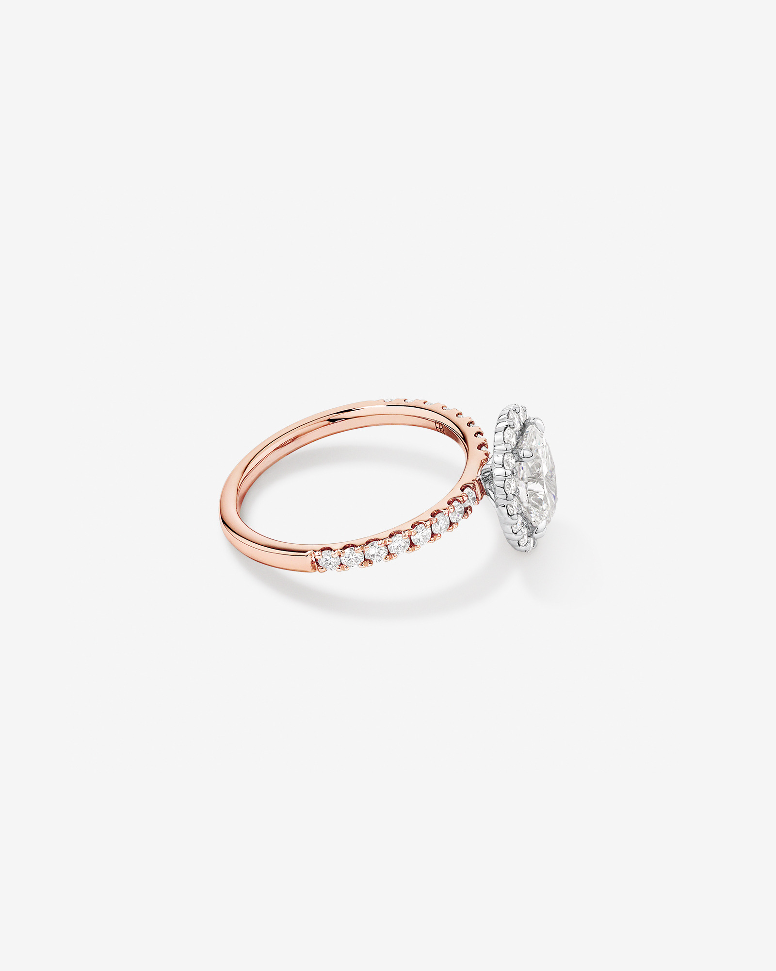 Bague de fiançailles ovale TW de 1,78 carat en or rose et blanc 14 carats