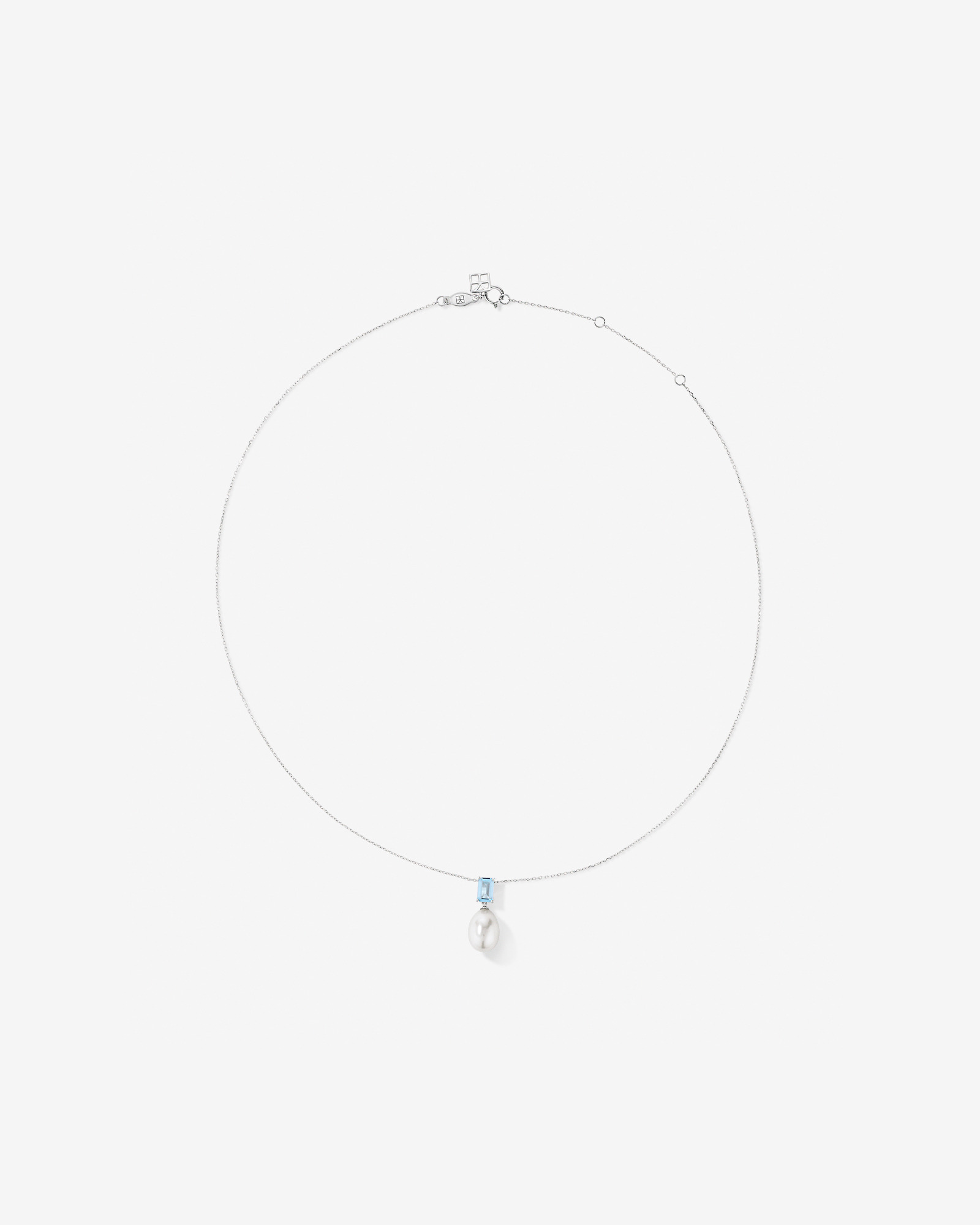 Collier pendentif en or blanc 10 carats, orné d'aigue-marine et de perles de culture d'eau douce