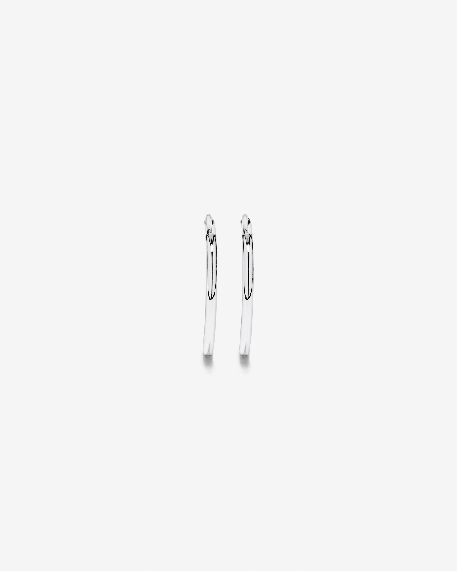 Boucles d’oreilles dormeuses de 14 mm en argent sterling