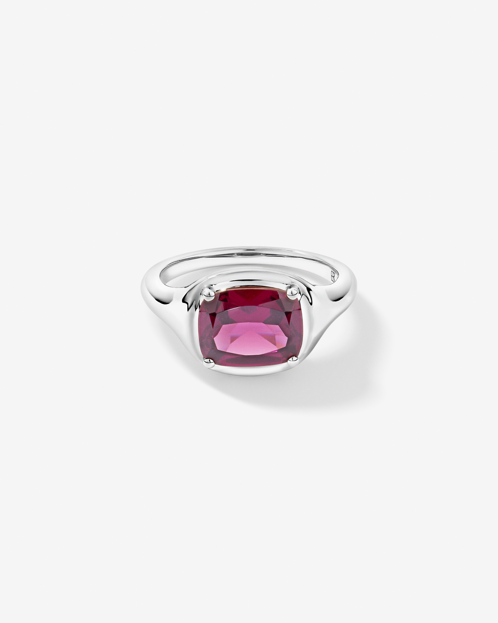 Elongated Cushion Cut Raspberry Rhodolite Garnet East-to-West Set Ring 10kt Gold