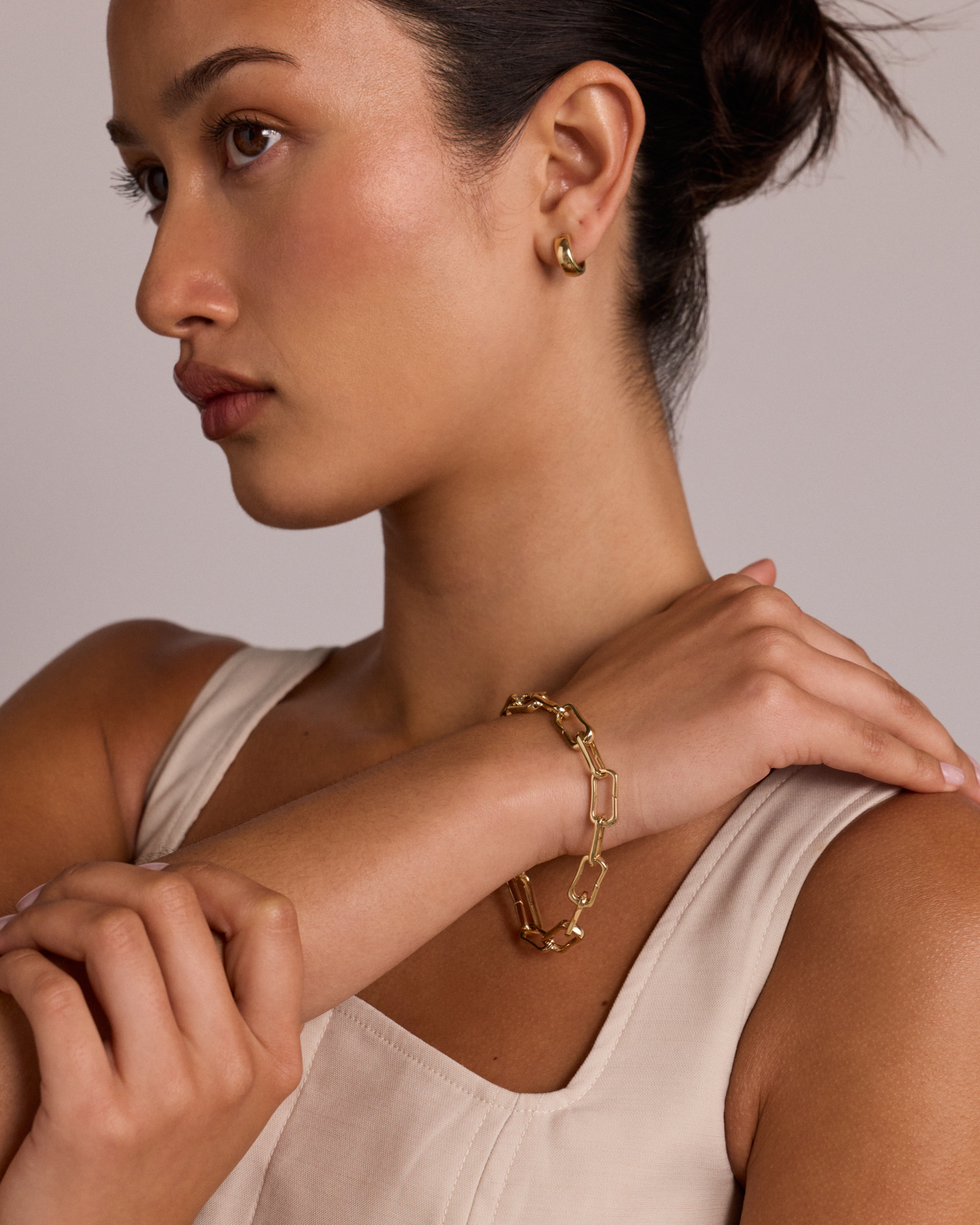 20.5cm (8.1") Alternate Clip Link Bracelet in 10kt Yellow Gold