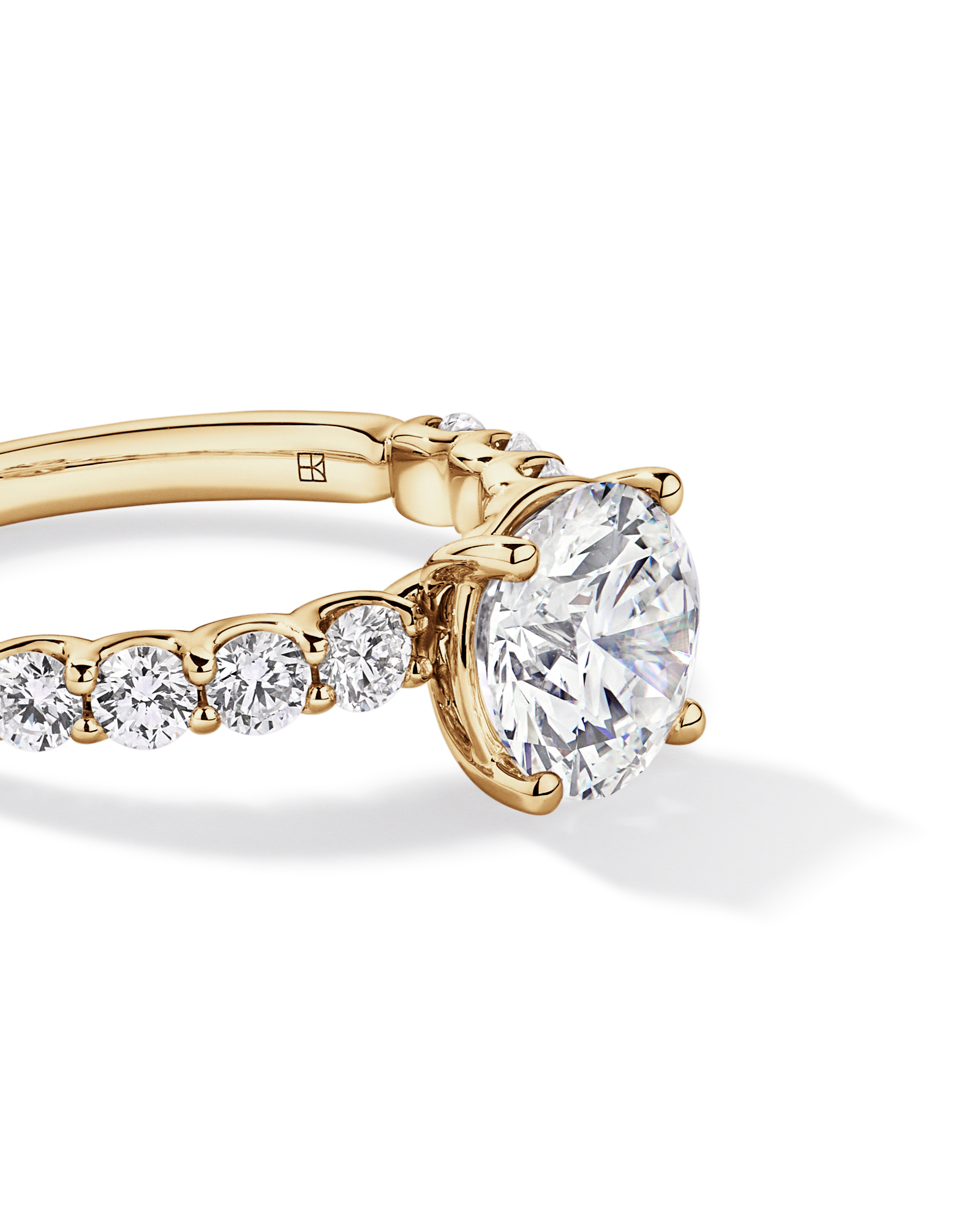 2.75TW Round Brilliant Laboratory-Grown Diamond Engagement Ring 14kt Yellow Gold