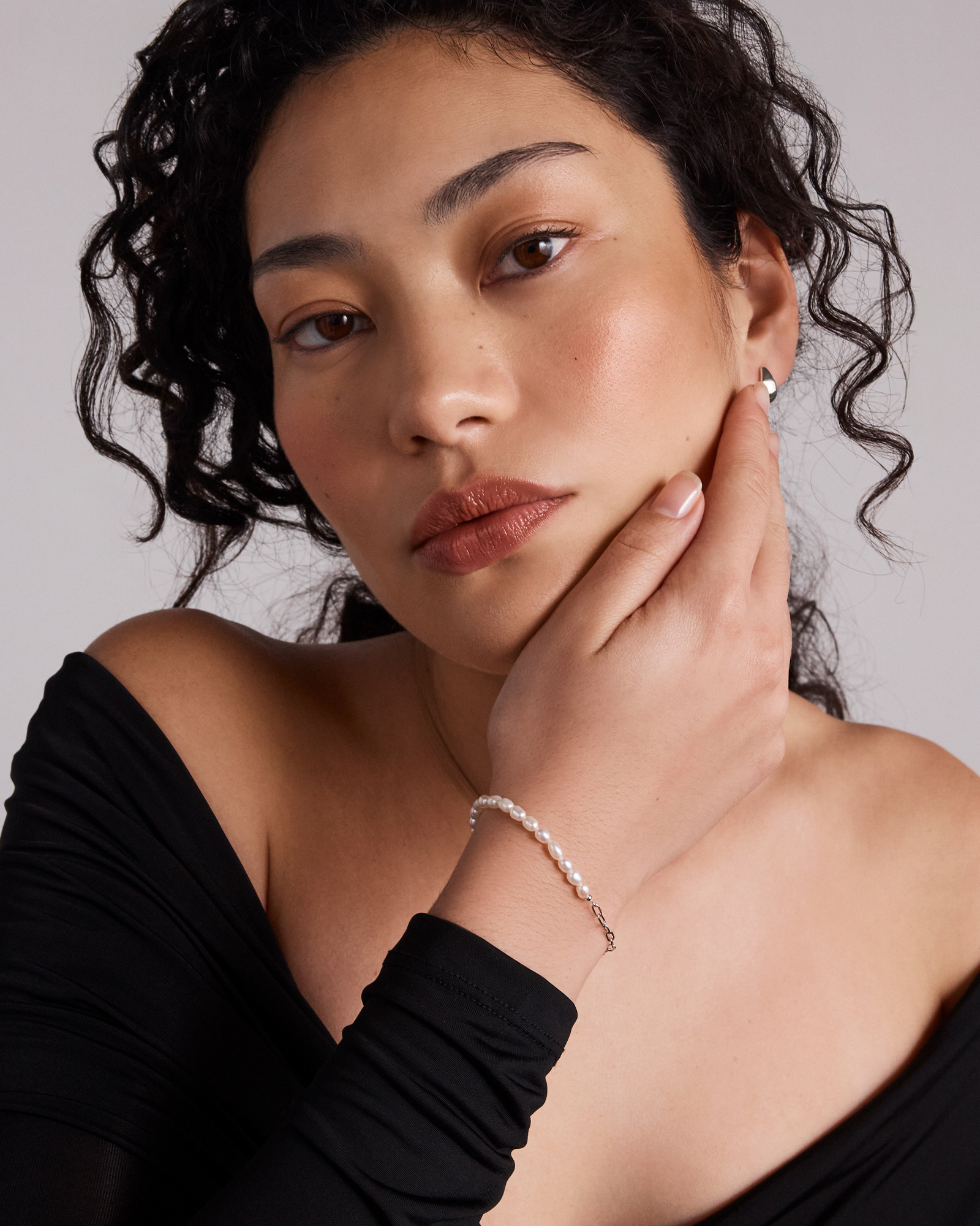 Half Cultured Freshwater Pearl Half Paperclip Chain Bracelet in Sterling Silver