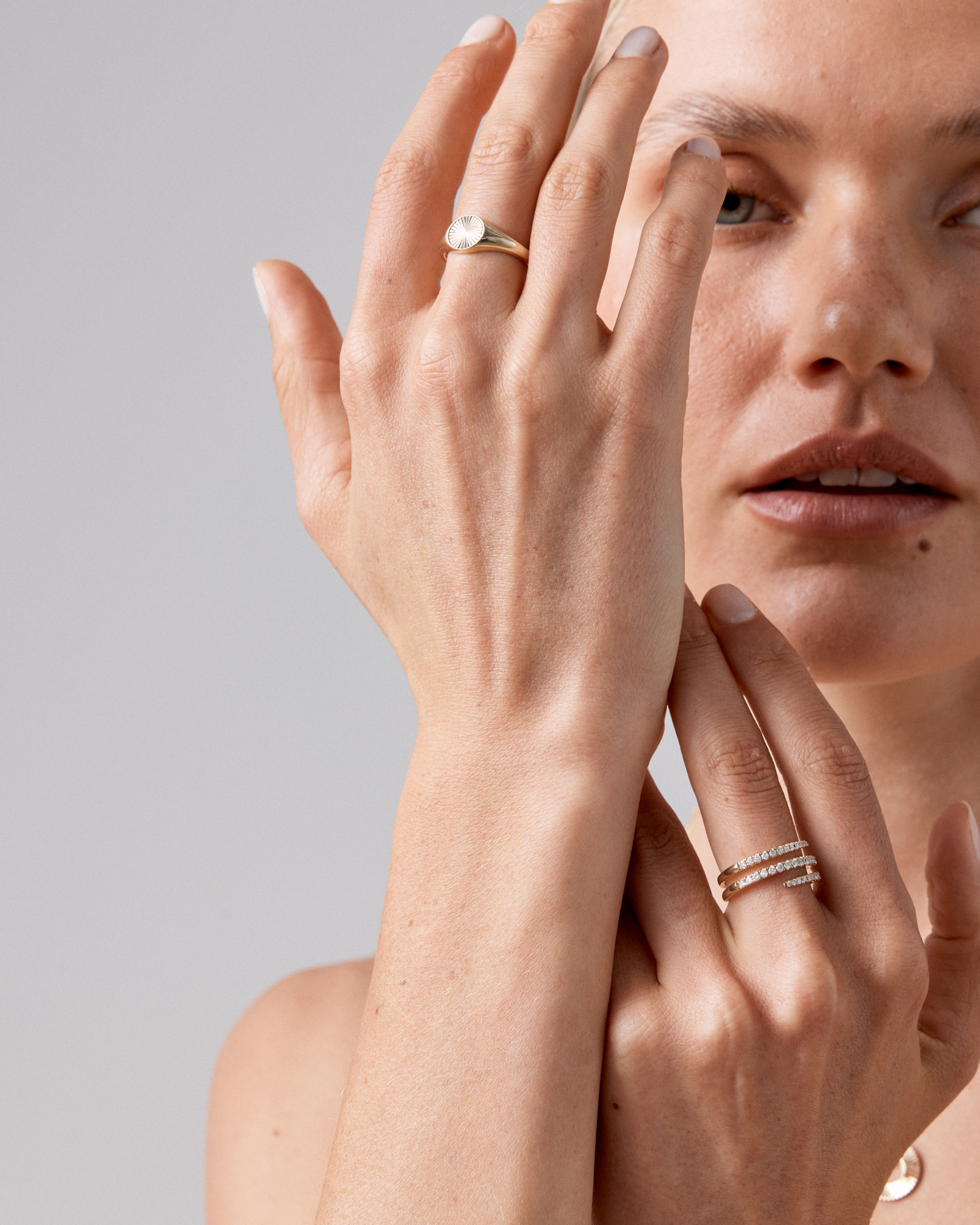 Bague en or jaune 10 K avec diamants totalisant 0,50 ct