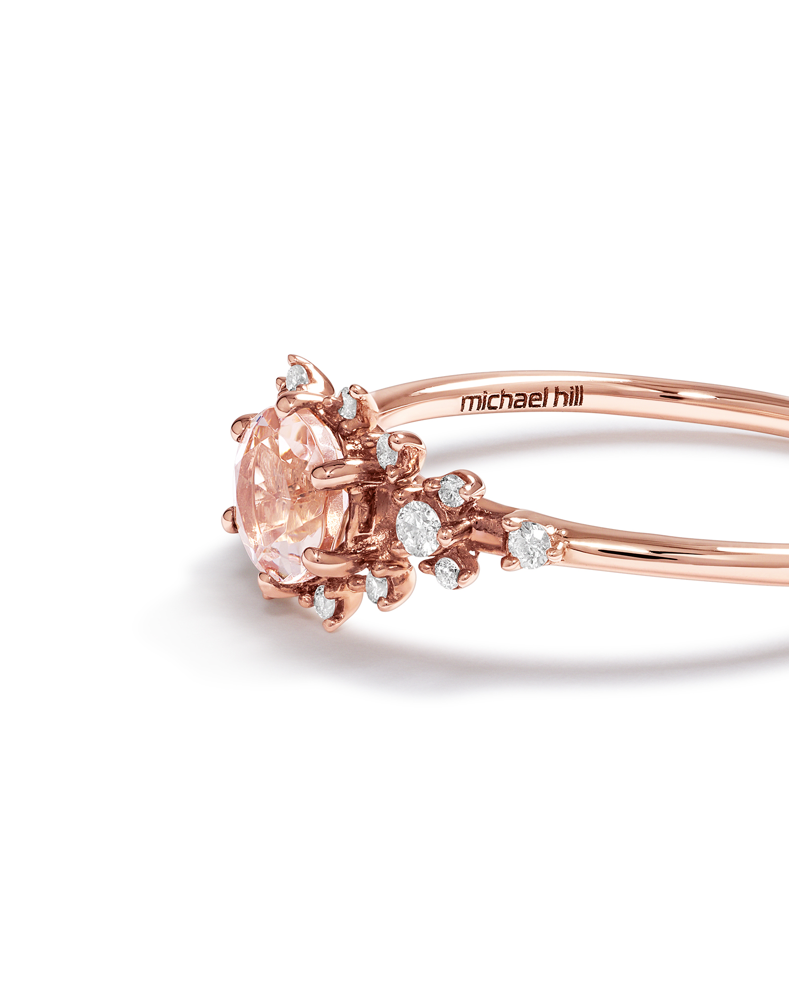 Bague en or rose 10 K avec morganite et diamants totalisant 0,10 ct
