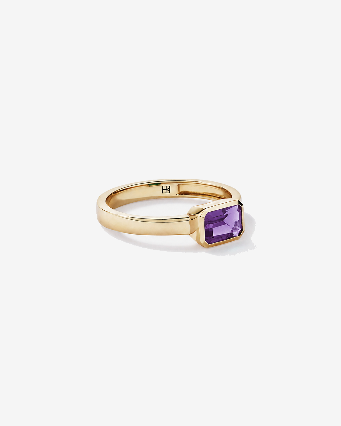 Amethyst Bezel Ring 10kt Yellow Gold