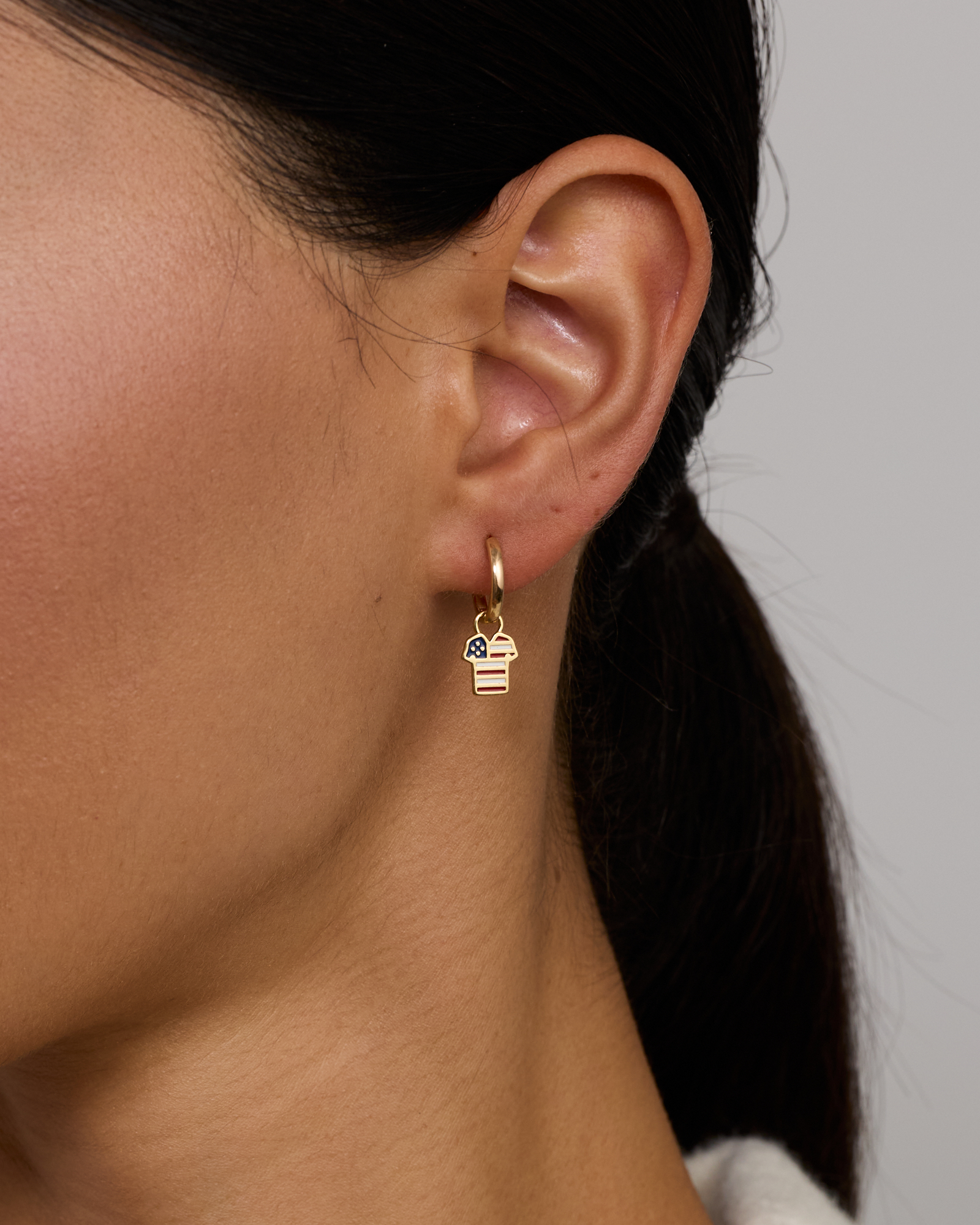 USA Jersey Earring Charm in 18Kt Vermeil