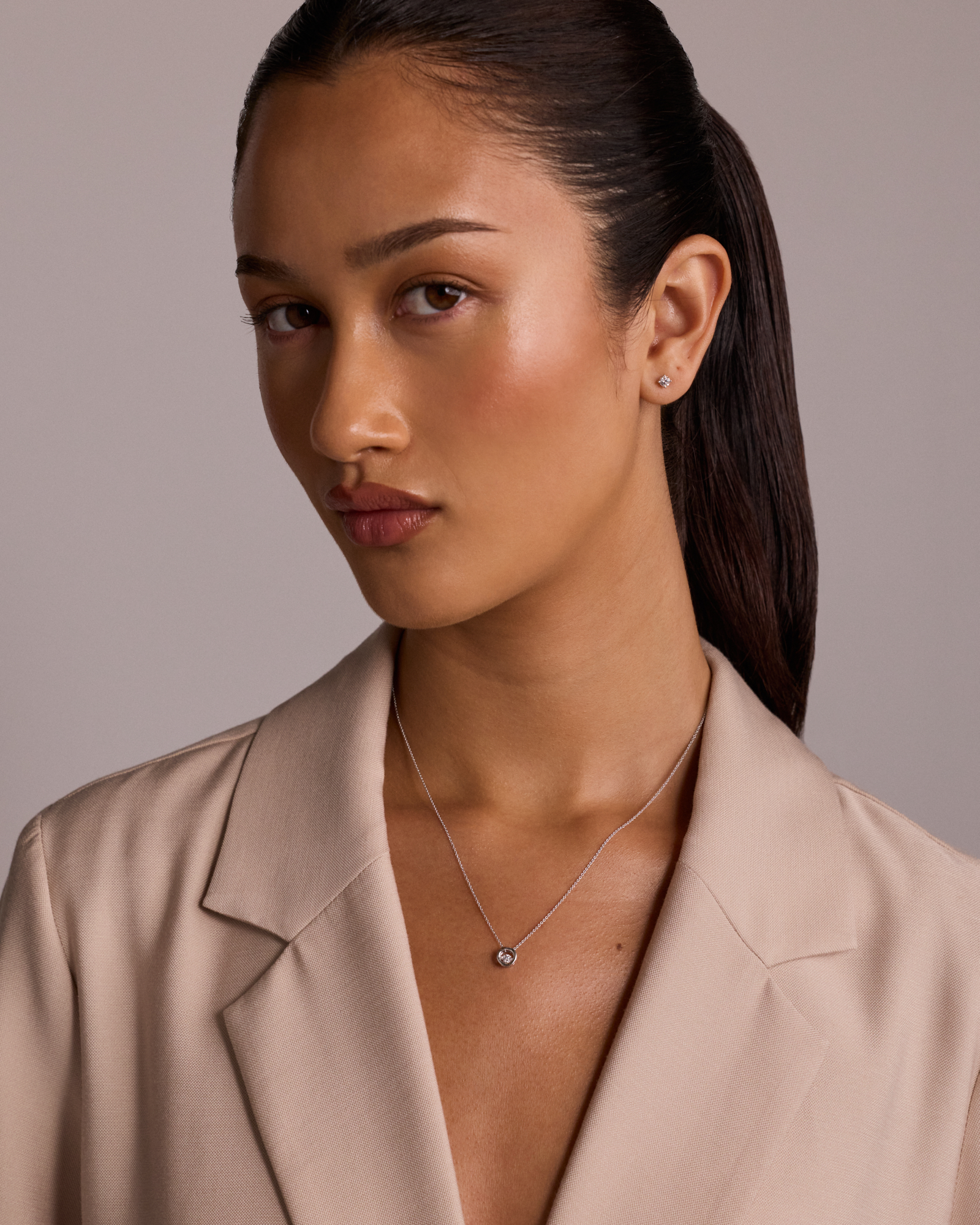 Lume Lab Round Pendant with 0.10 Carat TW of Laboratory-Grown Diamonds in Sterling Silver