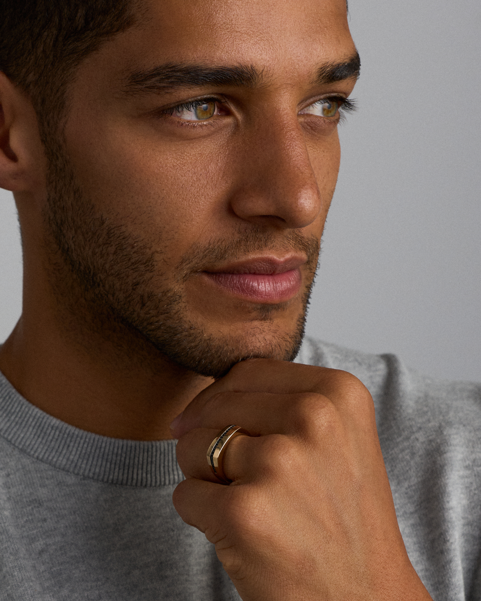 0.18 TW Black Diamond Men's Ring 10kt Yellow Gold