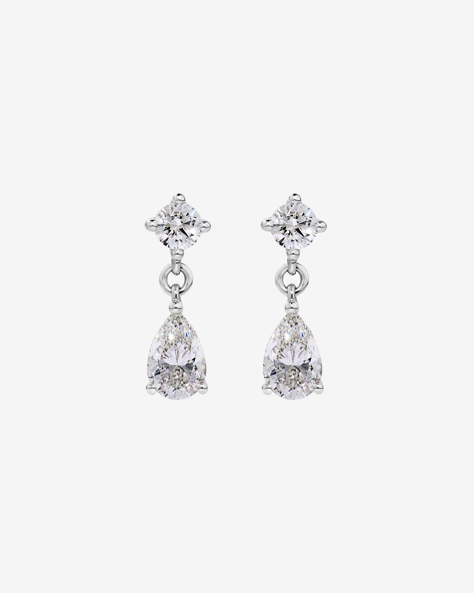 Boucles d’oreilles tombantes avec poire TW 1,00 carat et diamants ronds brillants cultivés en laboratoire en or blanc 10 carats