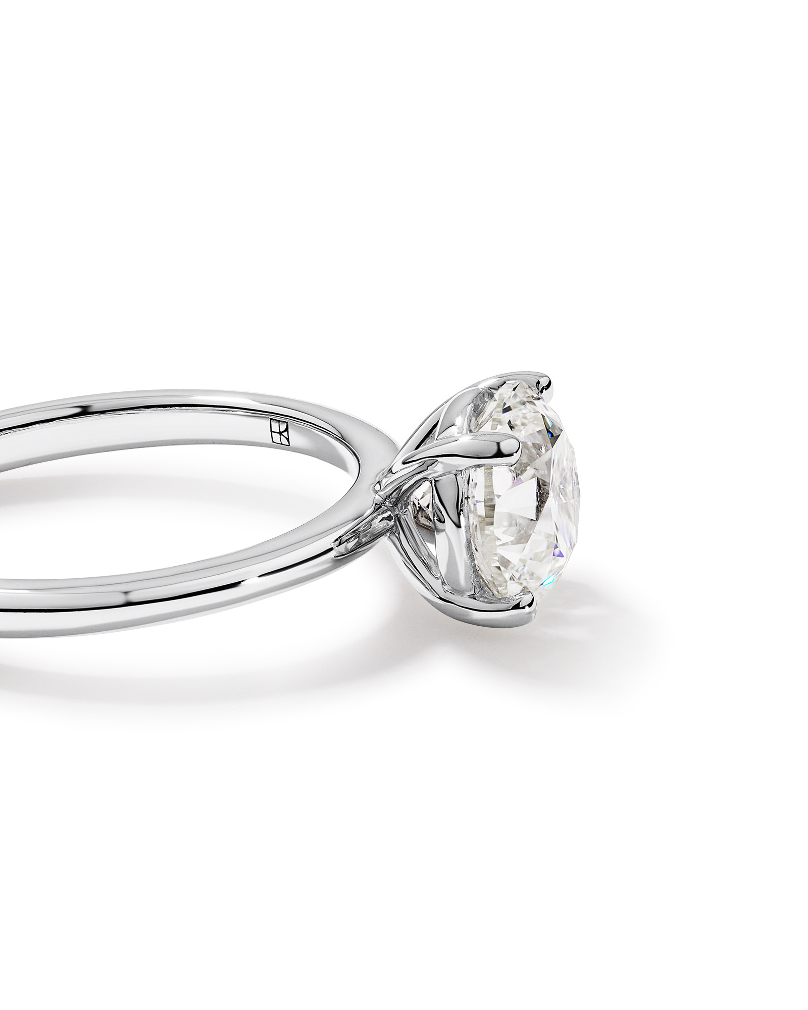 Carat TW Round Brilliant Solitaire Ring 18kt White Gold