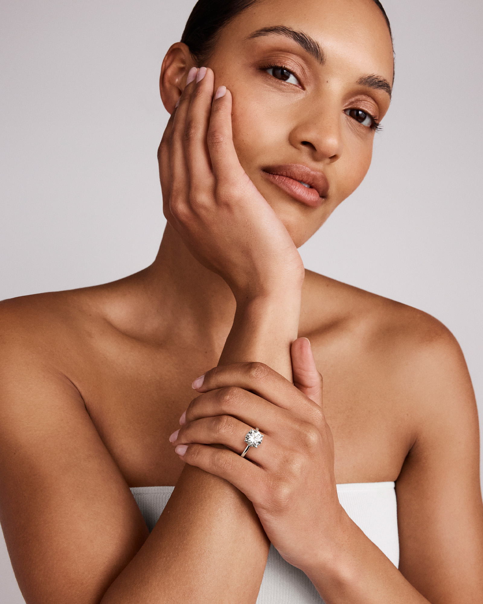 4,00 Carats Poids Total Bague De Fiançailles Solitaire En Diamant Rond Brillant Cultivé En Laboratoire, En Platine