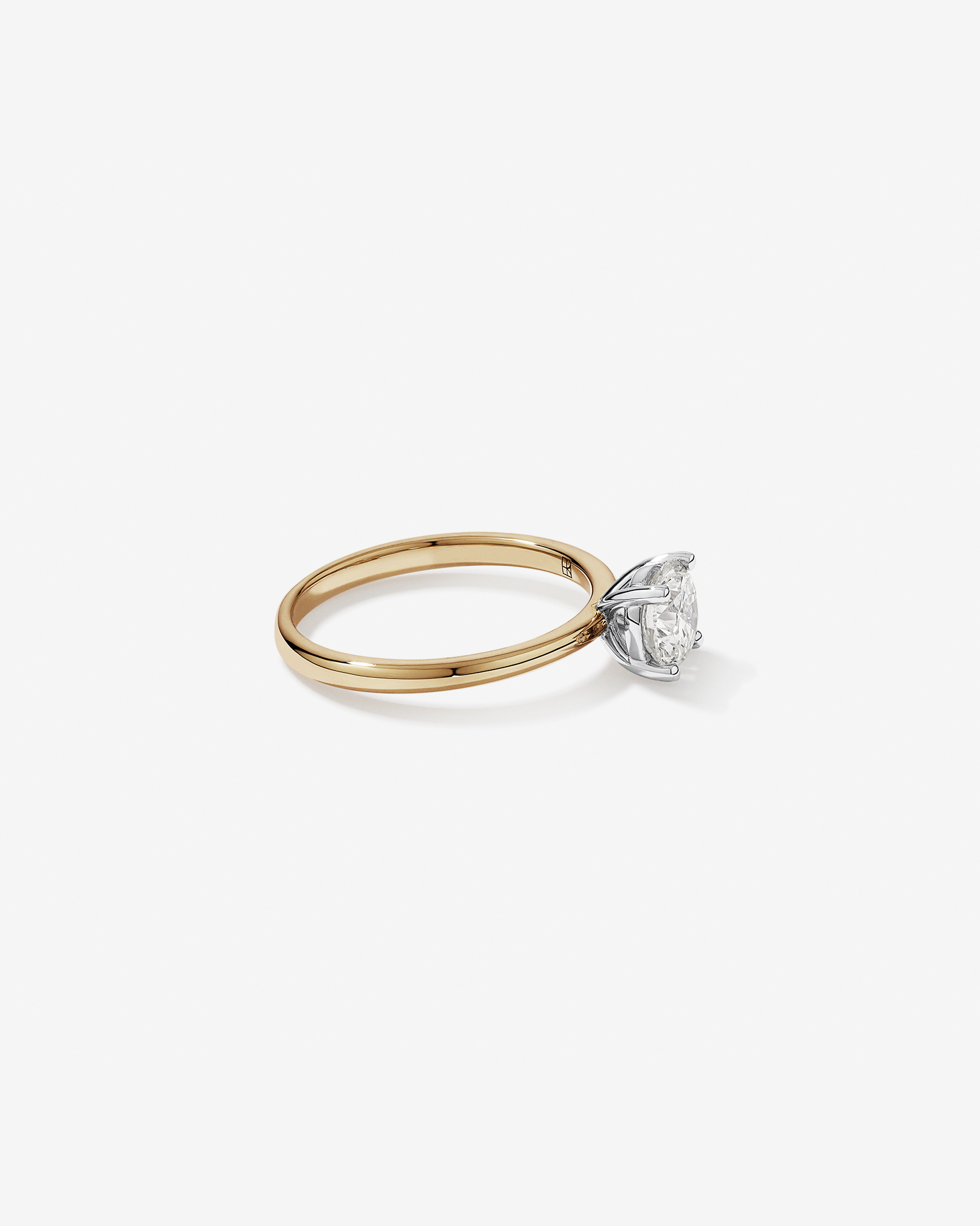 Bague solitaire en diamant canadien rond brillant 1,00 carat poids total en or jaune et blanc 18 kt