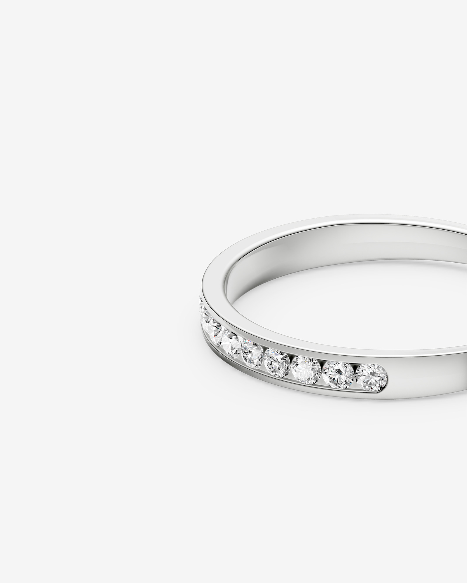 Alliance en or blanc 14 K avec diamants totalisant 0,25 ct